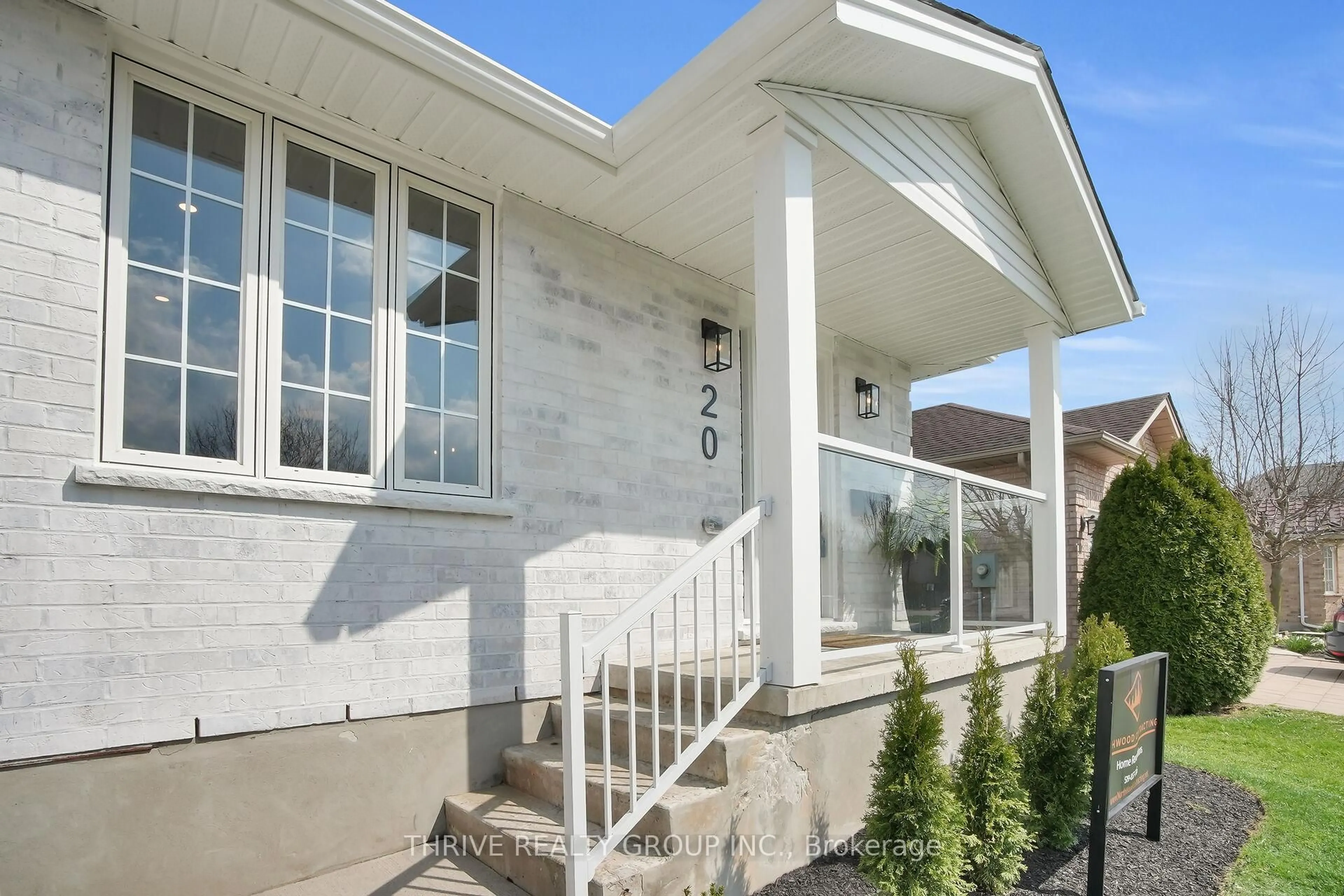Unknown for 20 Deborah Dr, Strathroy-Caradoc Ontario N7G 4C2