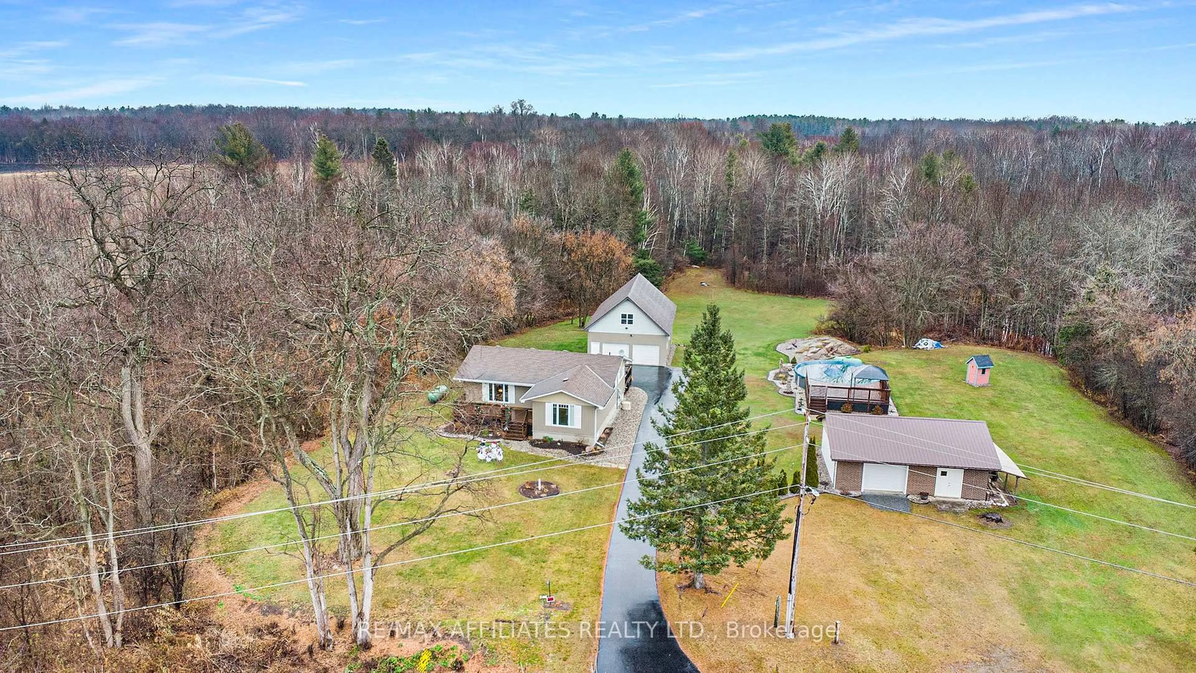 A pic from outside/outdoor area/front of a property/back of a property/a pic from drone, water/lake/river/ocean view for 157 PERTH St, Rideau Lakes Ontario K0G 1E0