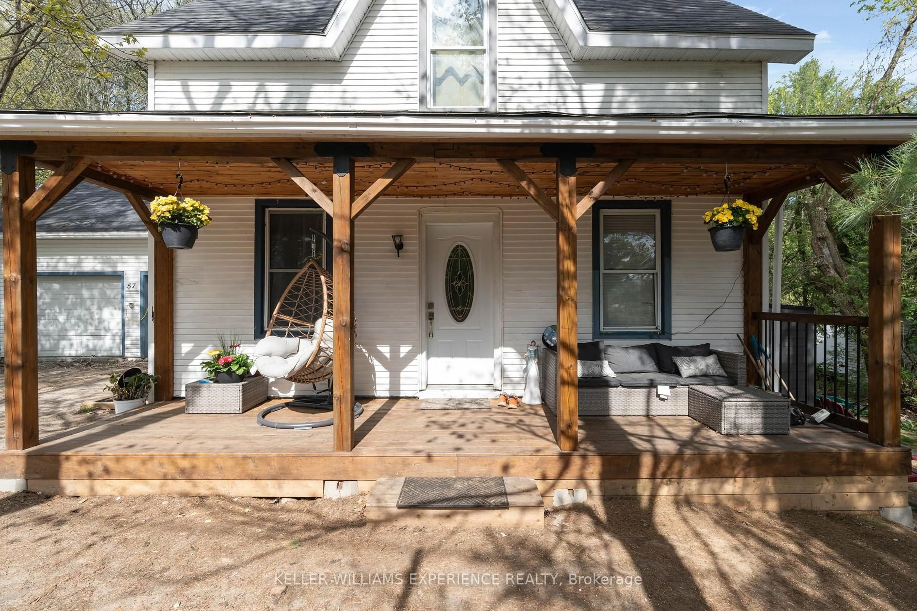 Unknown for 57 WOODWARD St, Bracebridge Ontario P1L 1J8