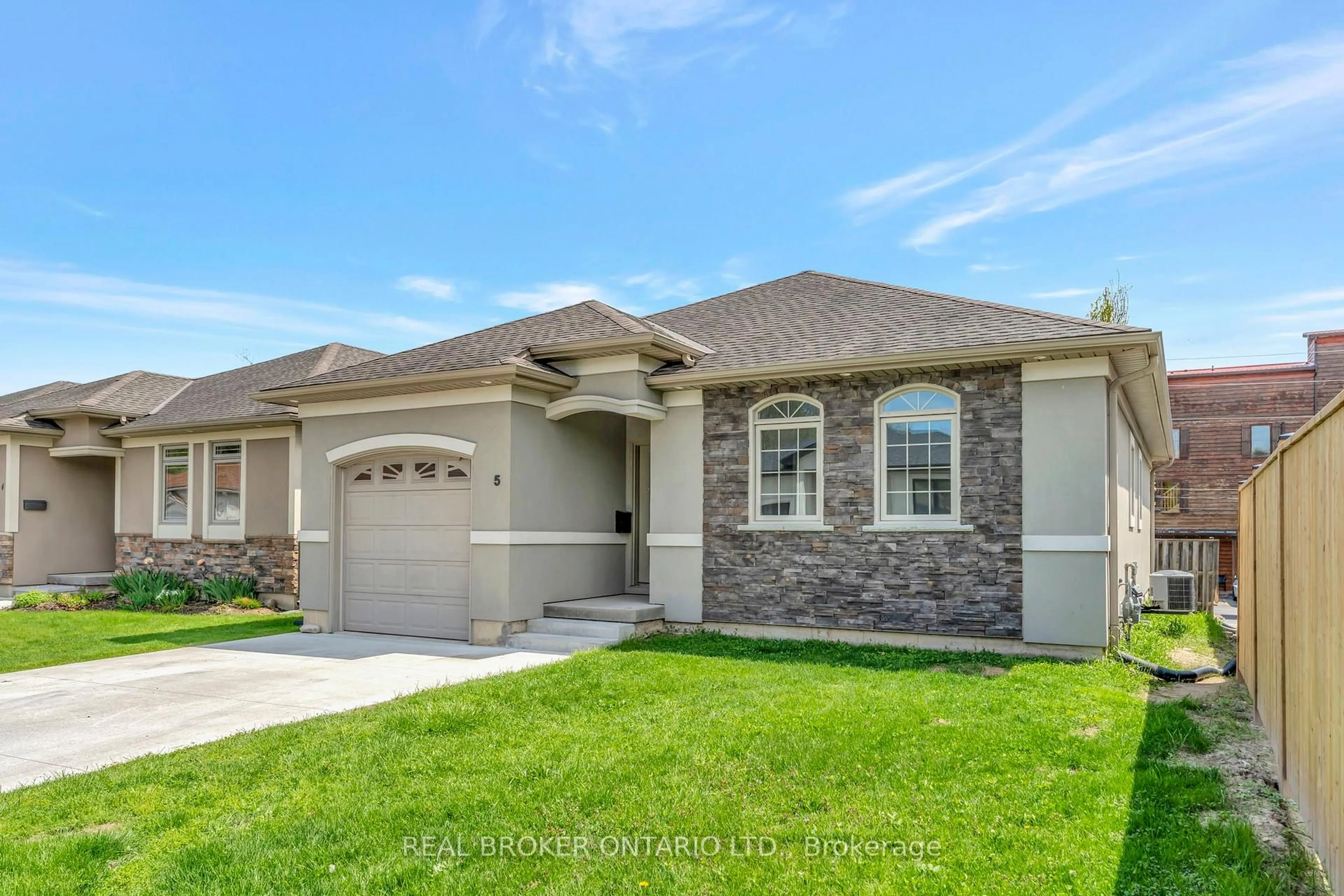 Home with brick exterior material, street for 5 John Pound Rd #5, Tillsonburg Ontario N4G 5X3