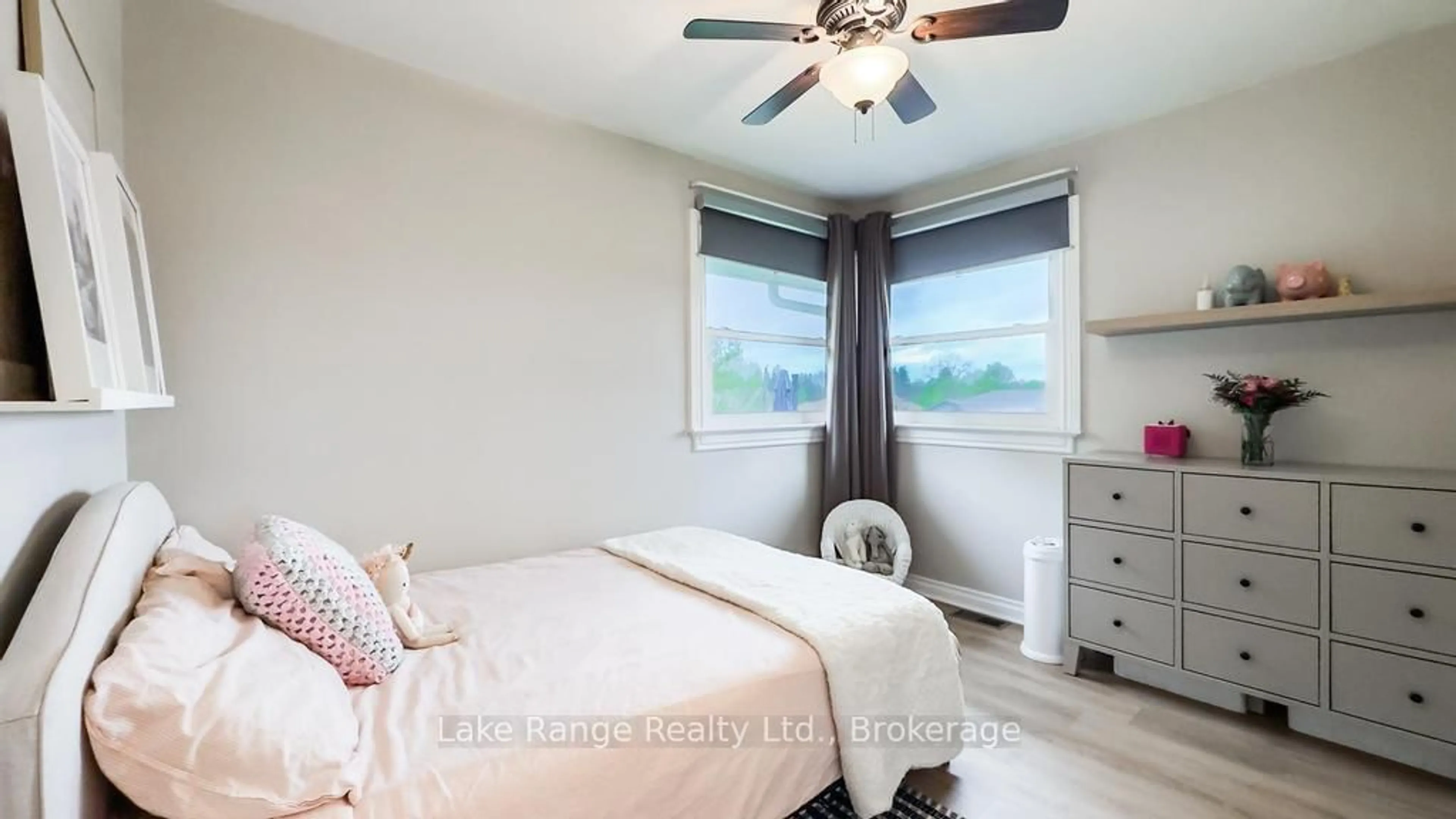 Bedroom with bed, wood/laminate floor for 749 North Delhi St, Huron-Kinloss Ontario N0G 2H0
