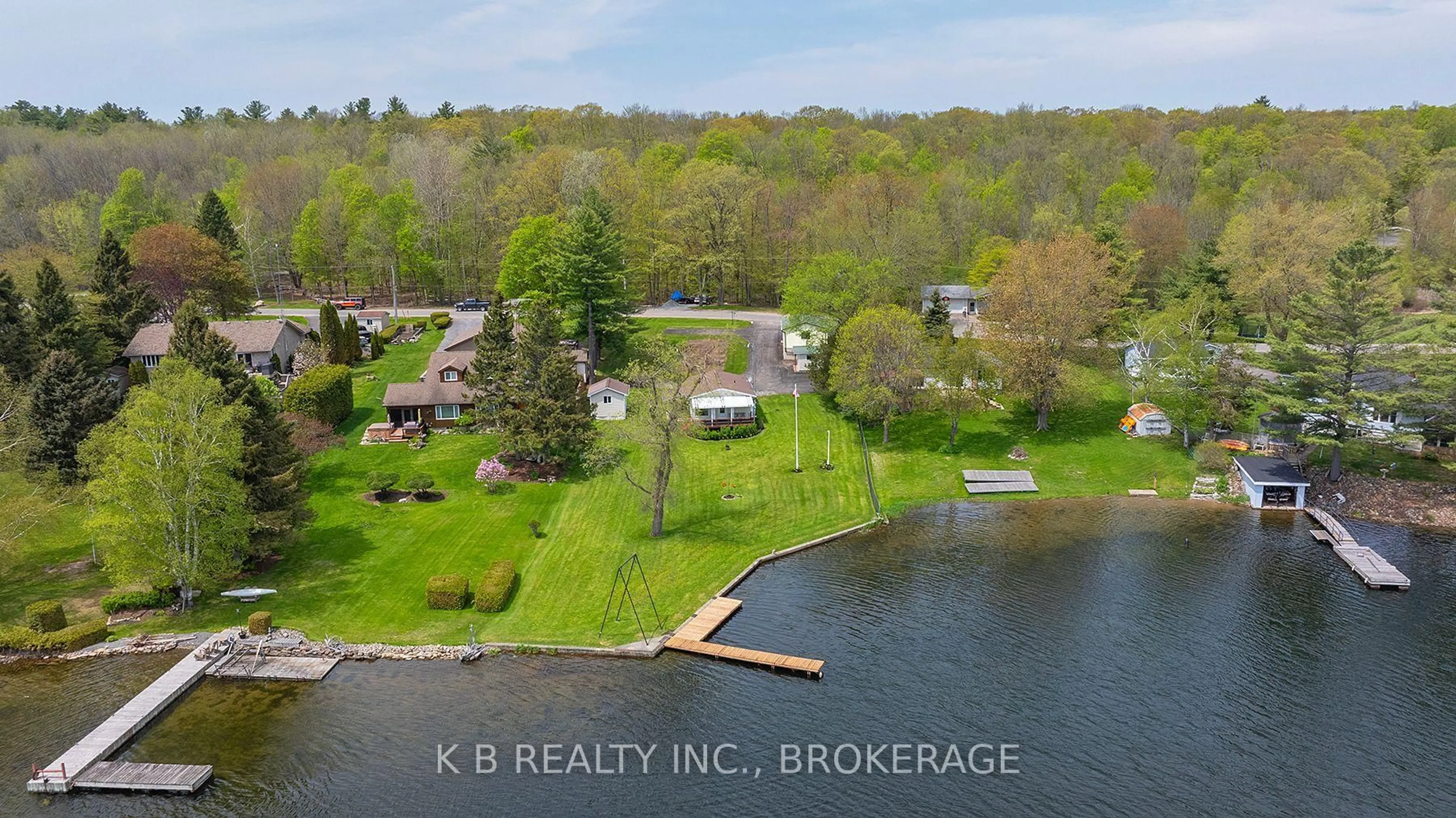 A pic from outside/outdoor area/front of a property/back of a property/a pic from drone, water/lake/river/ocean view for 5374 Rideau Rd, Seeley's Bay Ontario K0H 2N0