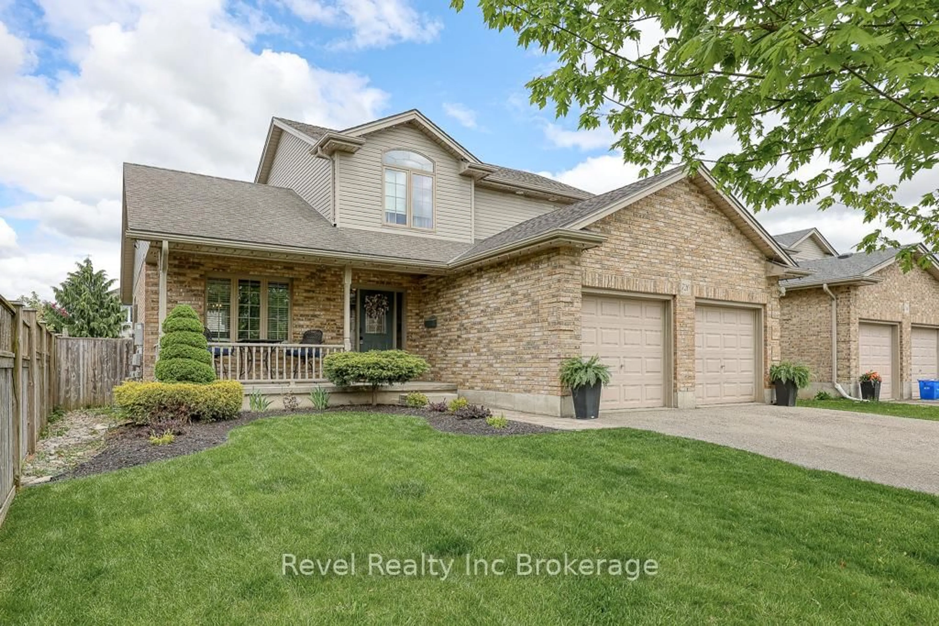 Home with brick exterior material, street for 720 Anzio Rd, Woodstock Ontario N4T 0B5