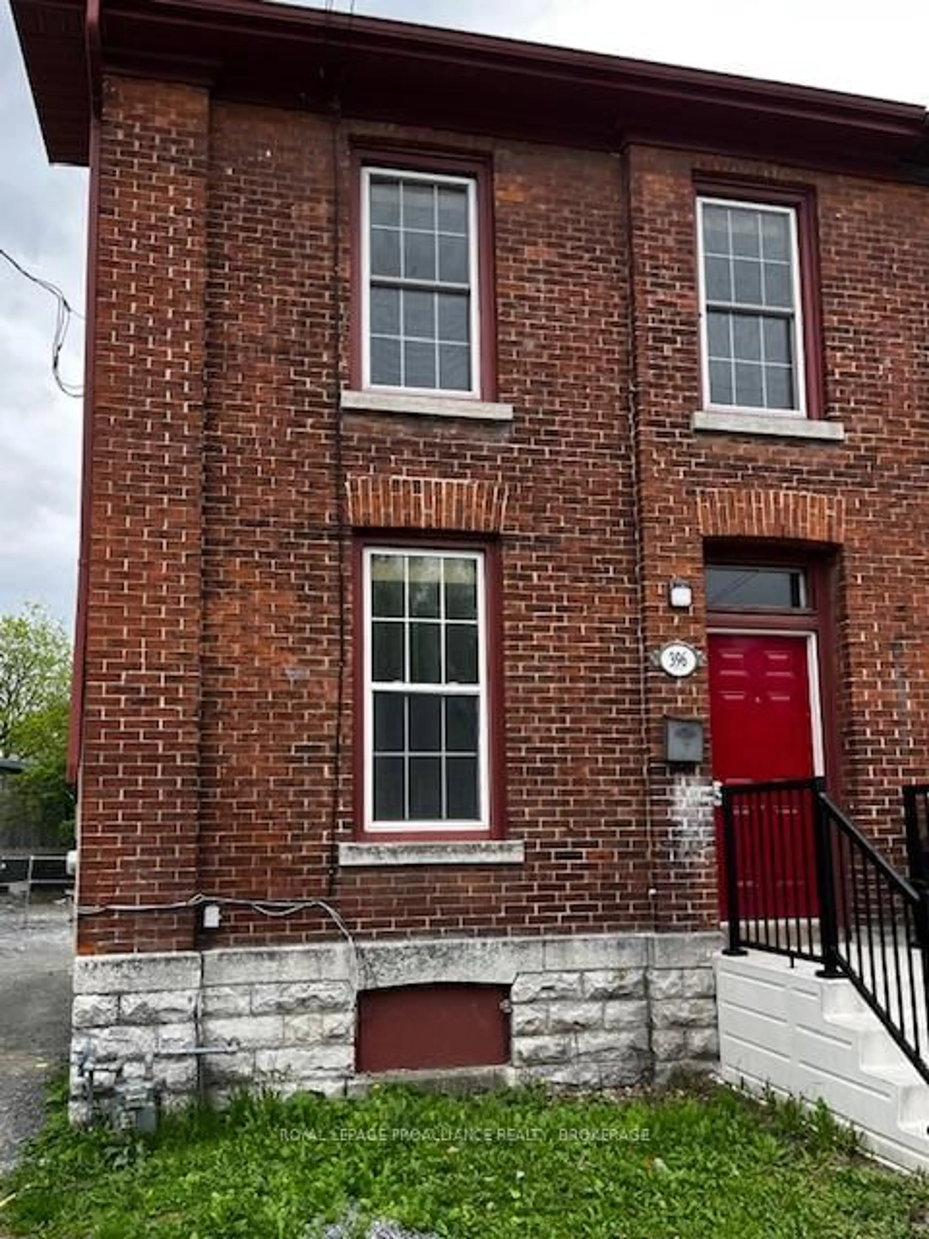 Home with brick exterior material, street for 396 Johnson St, Kingston Ontario K7L 1Z2