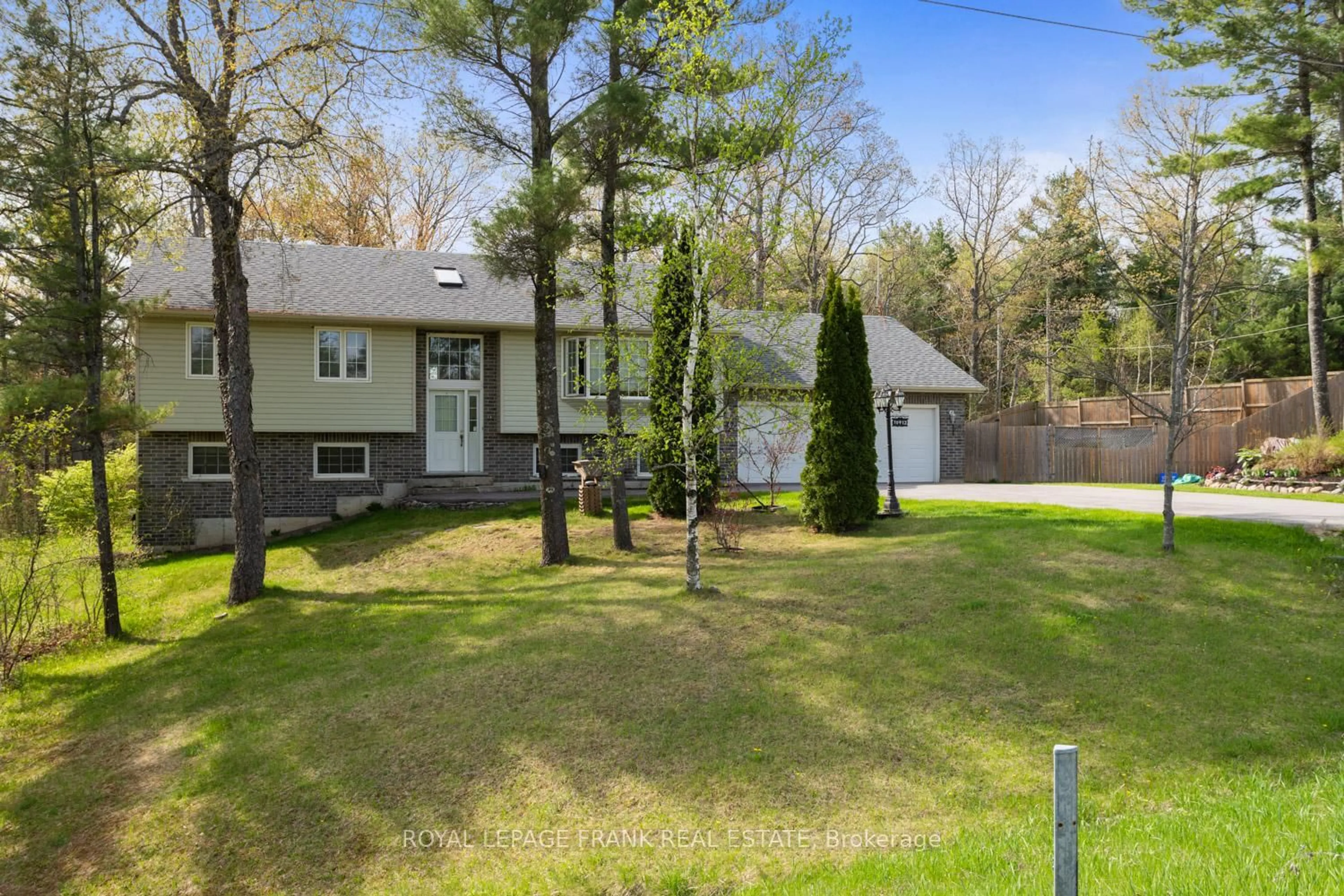 A pic from outside/outdoor area/front of a property/back of a property/a pic from drone, street for 10913 County 9 Rd, Alnwick/Haldimand Ontario K0K 2X0