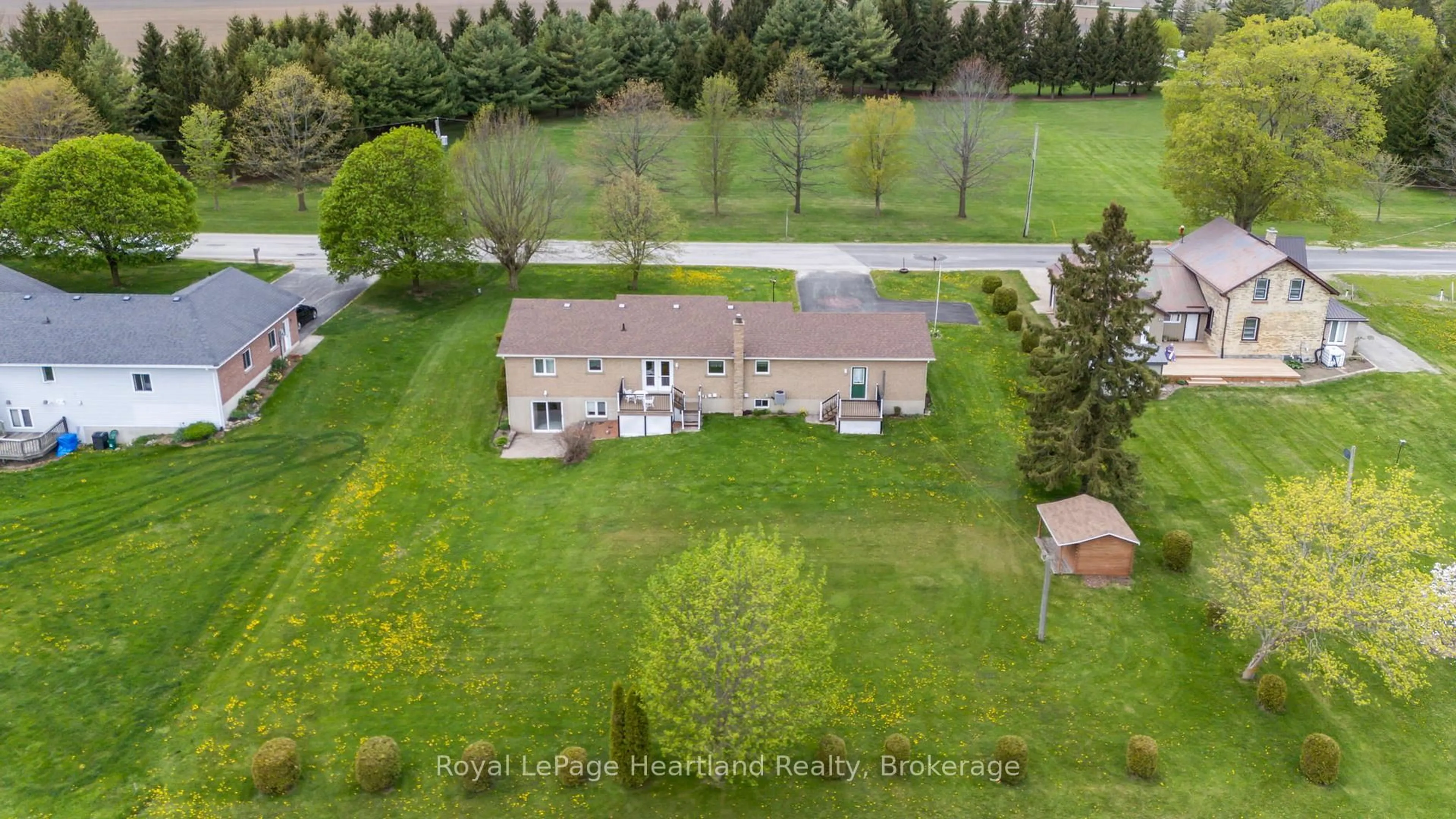 A pic from outside/outdoor area/front of a property/back of a property/a pic from drone, unknown for 73 Allan St, Minto Ontario N0G 1M0