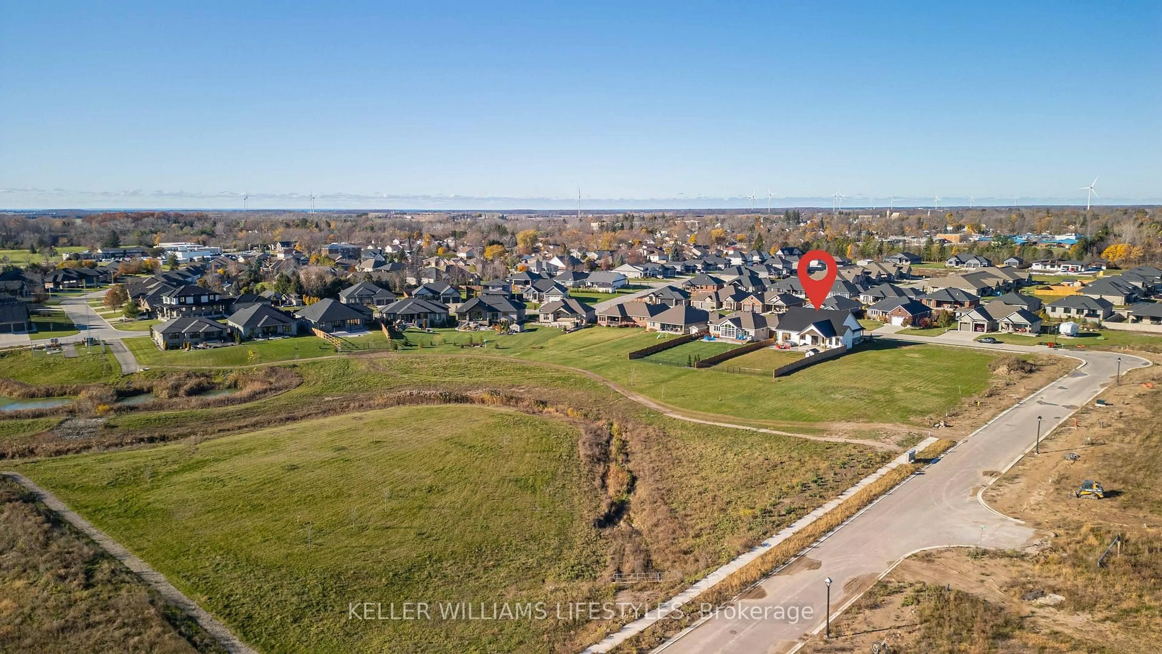 A pic from outside/outdoor area/front of a property/back of a property/a pic from drone, unknown for 119 Field St, Lambton Shores Ontario N0N 1J0