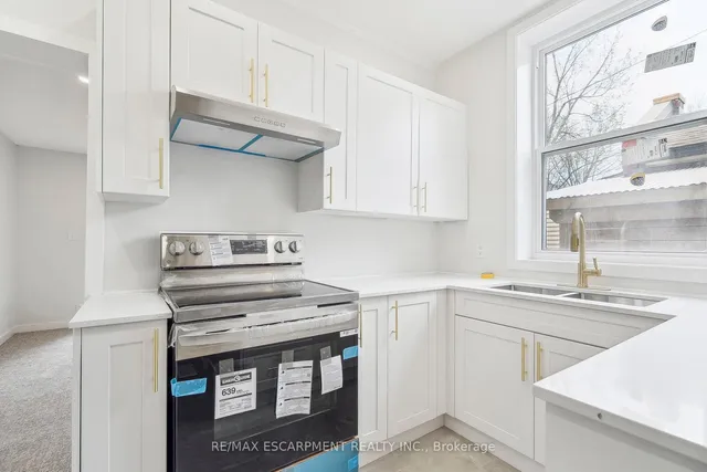 Additional property image - 289 Wentworth St