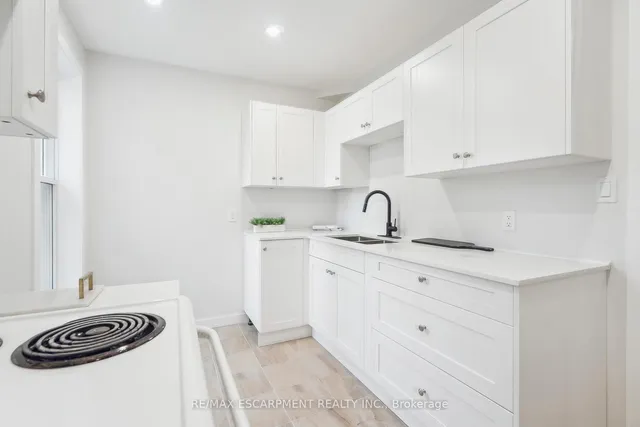Additional property image - 289 Wentworth St