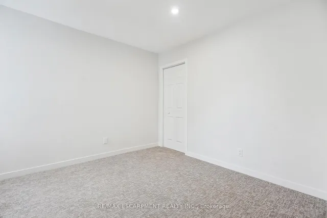 Additional property image - 289 Wentworth St
