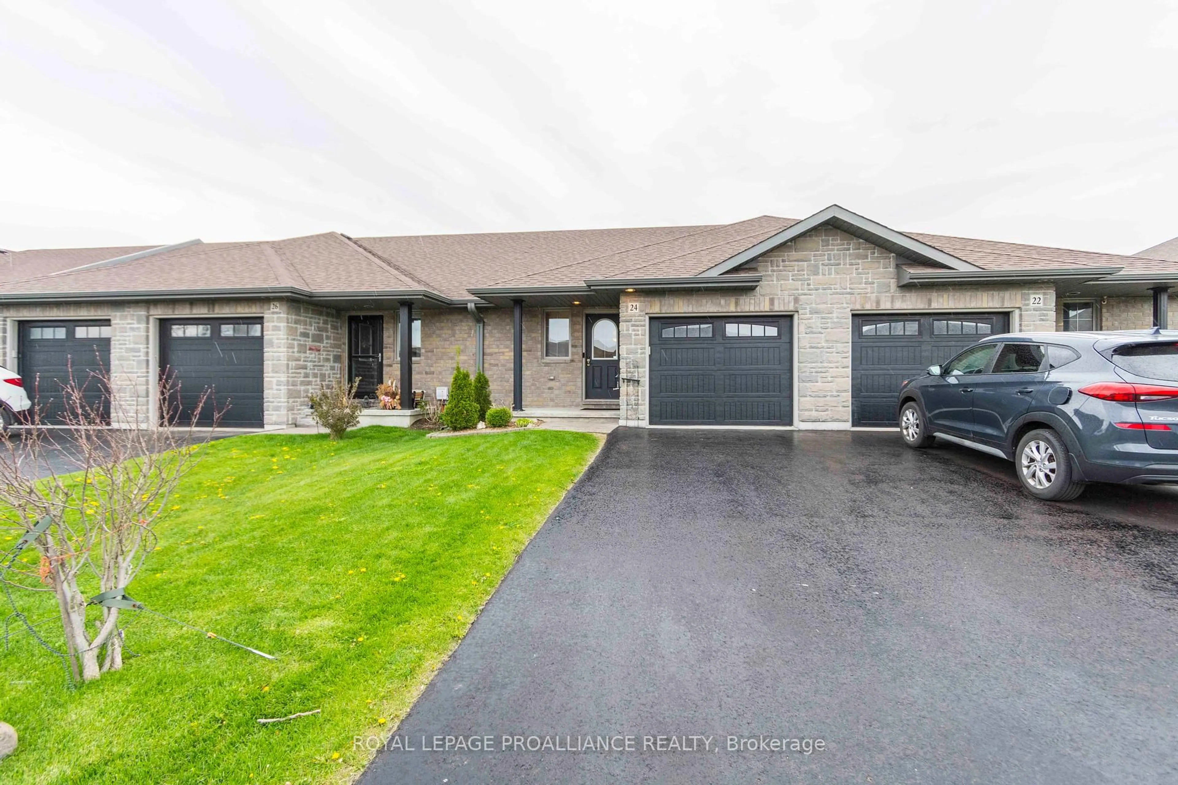 Unknown for 24 Cortland Cres, Quinte West Ontario K8V 0E9