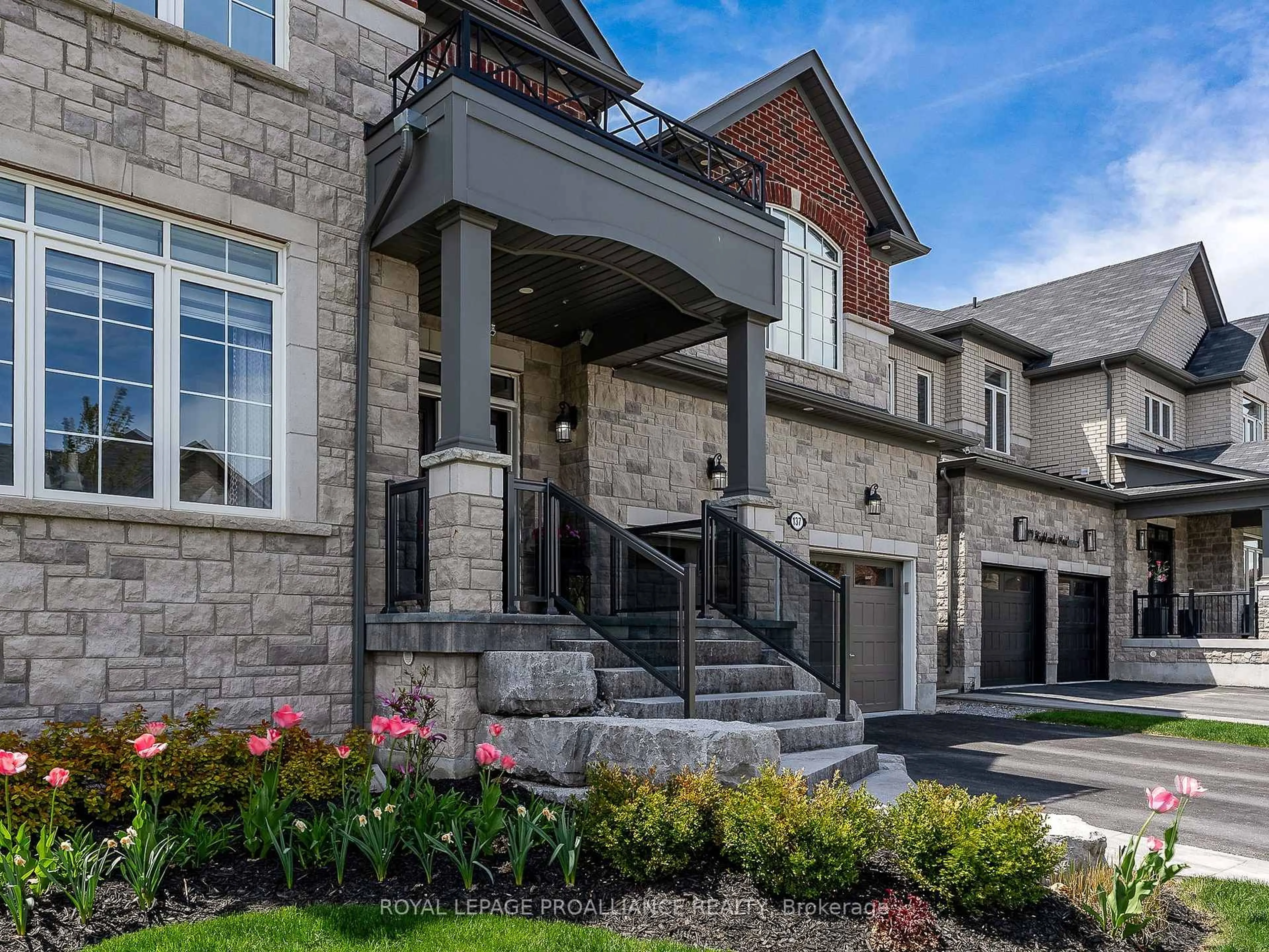 Home with brick exterior material, street for 137 Highlands Blvd, Cavan Monaghan Ontario L0A 1G0