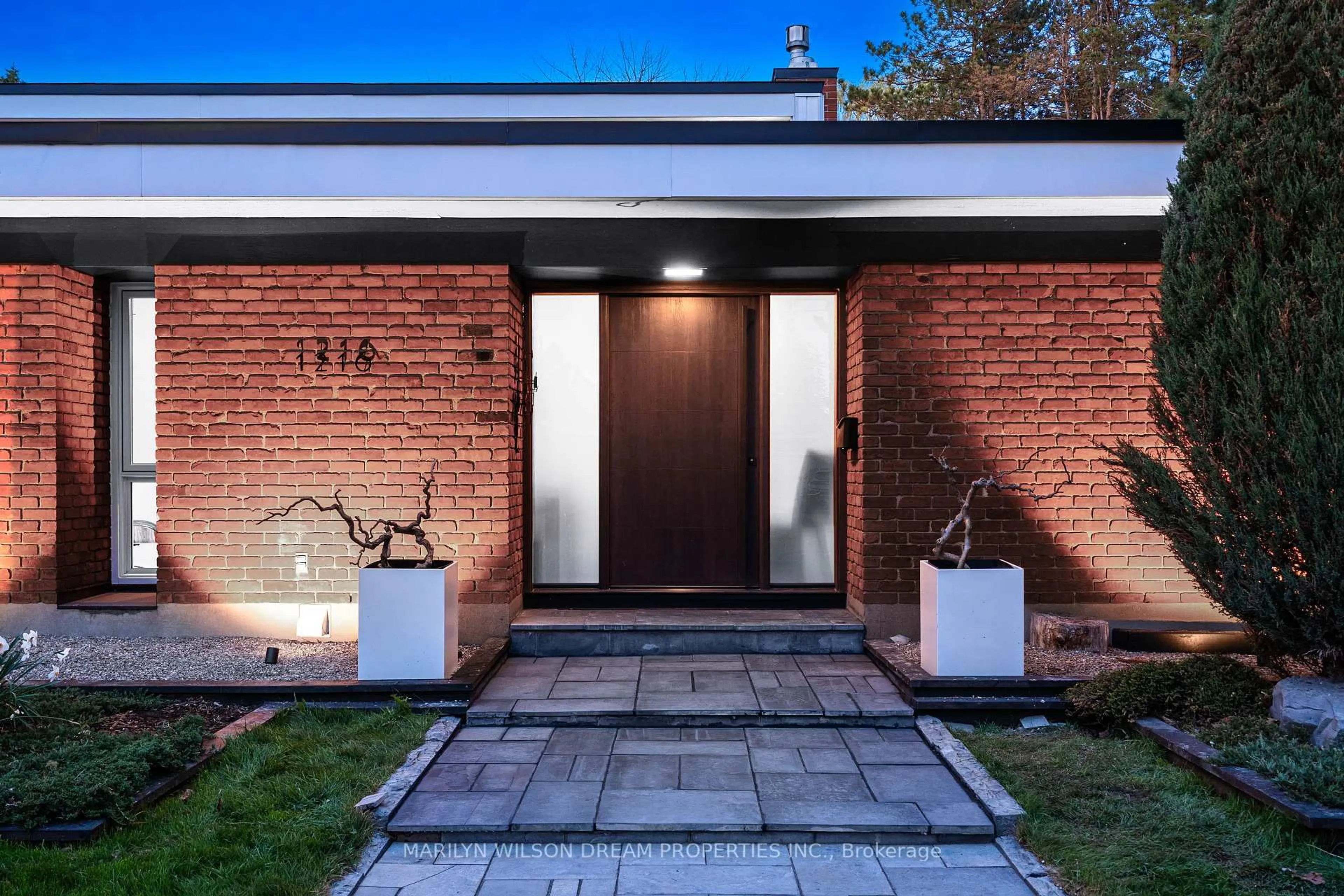 Home with brick exterior material, street for 1216 Lampman Cres, Ottawa Ontario K2C 1P8