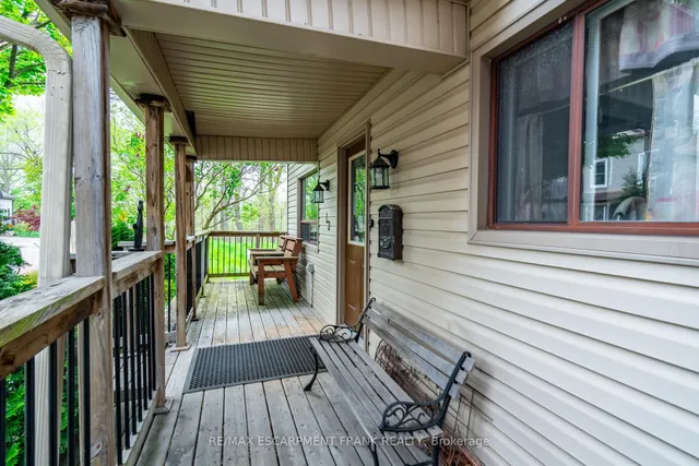 Additional image 42 of 12 Rossmore Ave