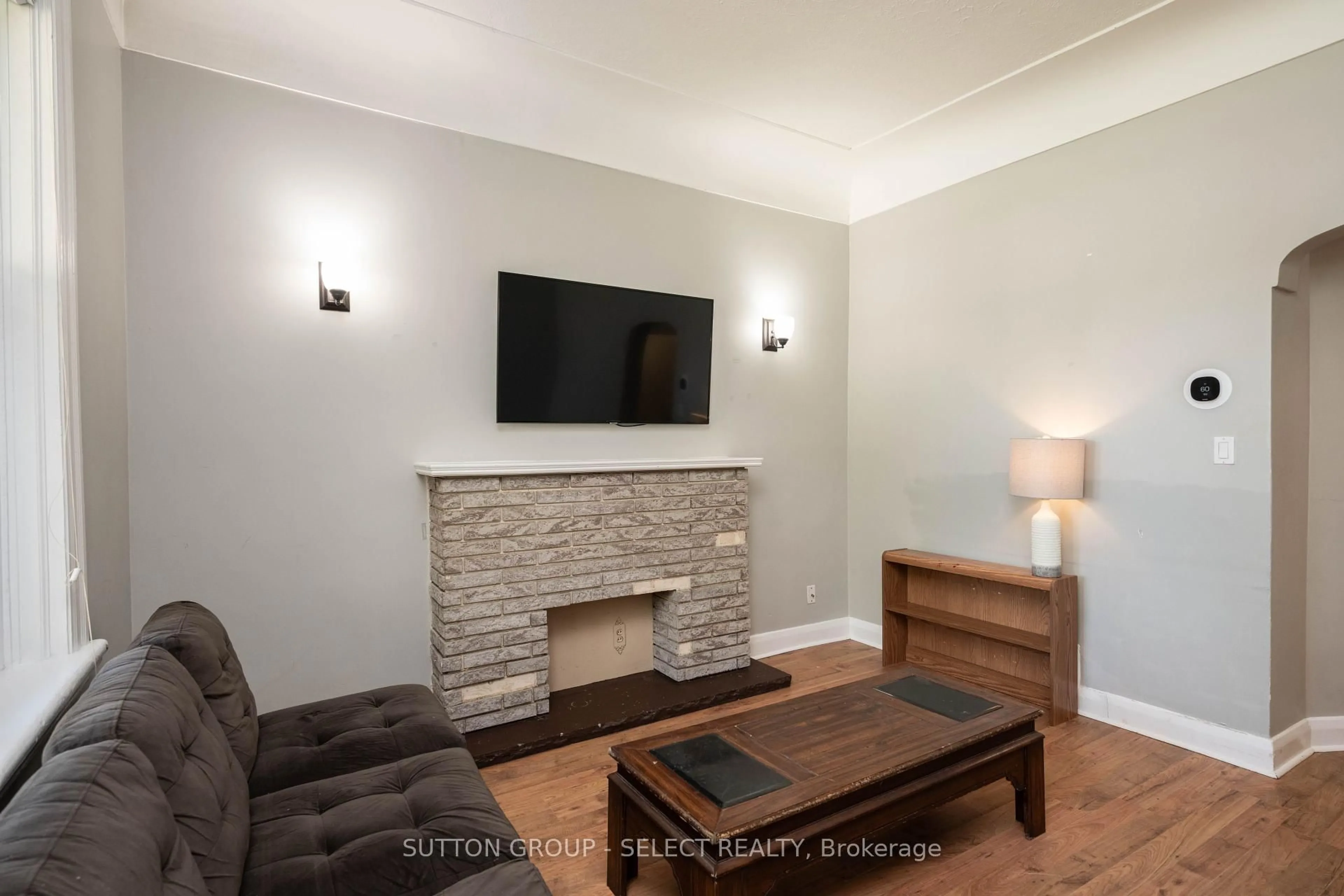 Living room with furniture, unknown for 289 Pall Mall St, London East Ontario N6B 2G8