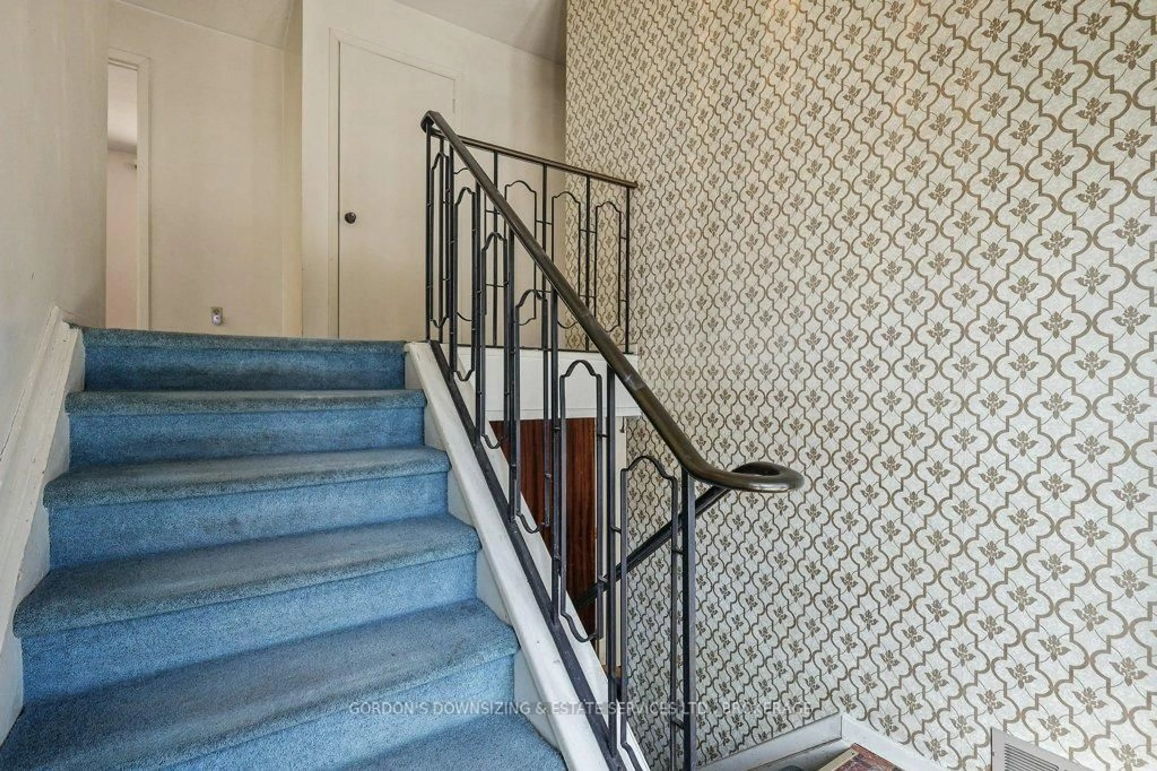 Stairs for 4038 Carp Rd, Carp Ontario K0A 1L0