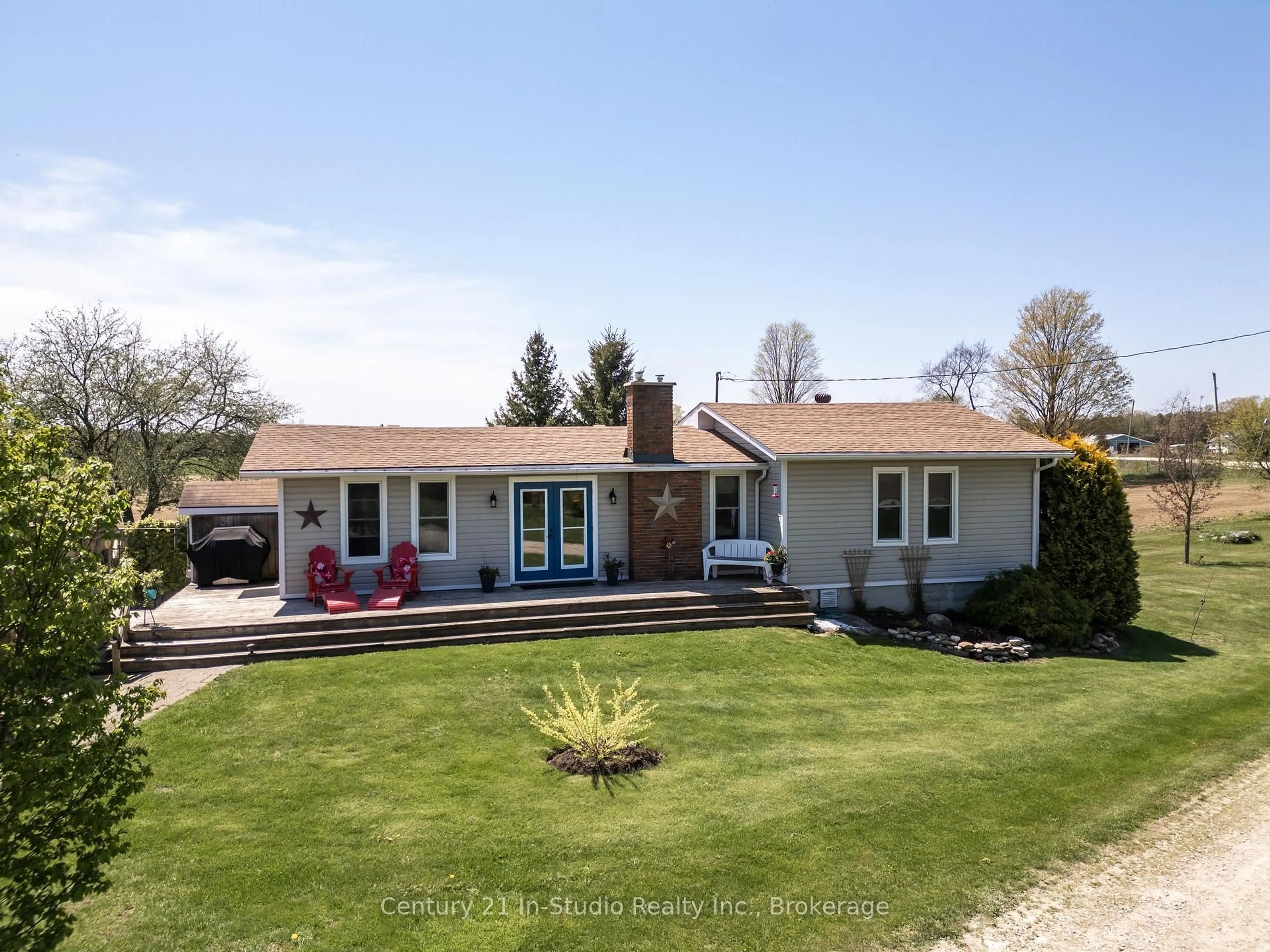 A pic from outside/outdoor area/front of a property/back of a property/a pic from drone, street for 382386 Concession 4 NDR N/A, West Grey Ontario N4N 3B9