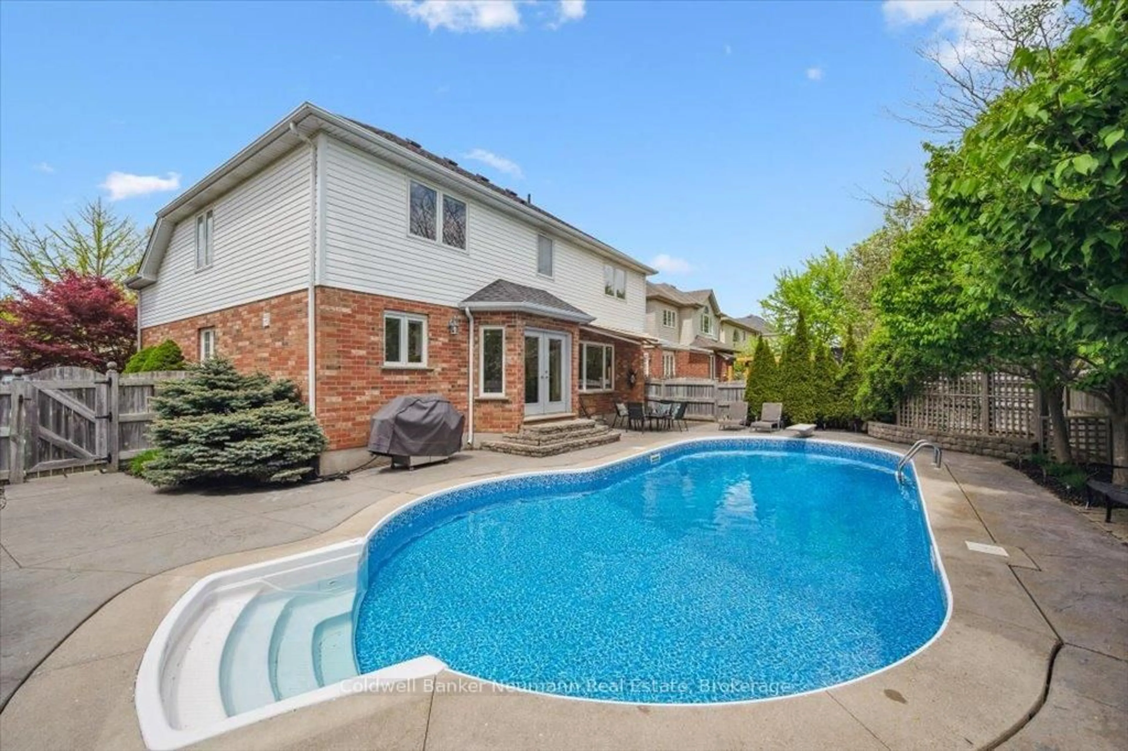 Pool for 19 Miller St, Guelph Ontario N1L 1P1