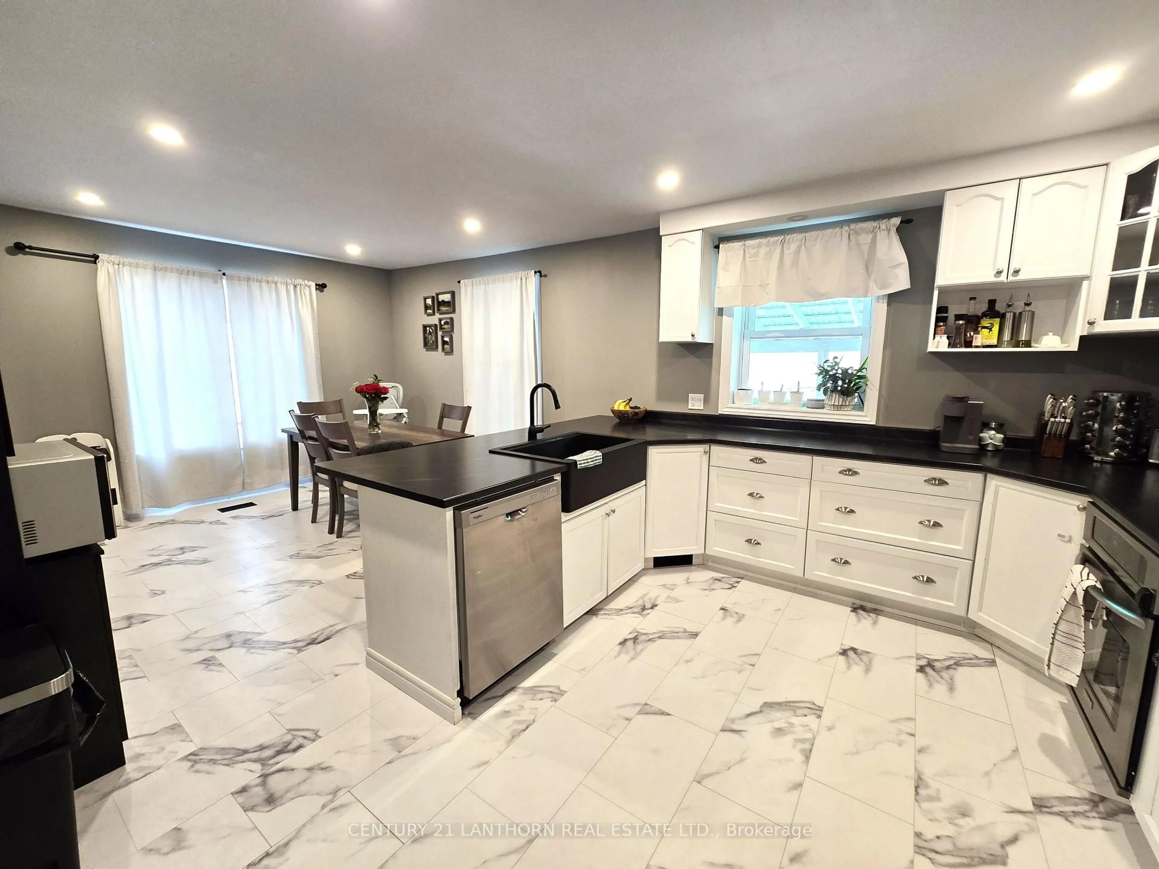 Open concept kitchen, ceramic/tile floor for 28 Gore St, Stirling Ontario K0K 3E0