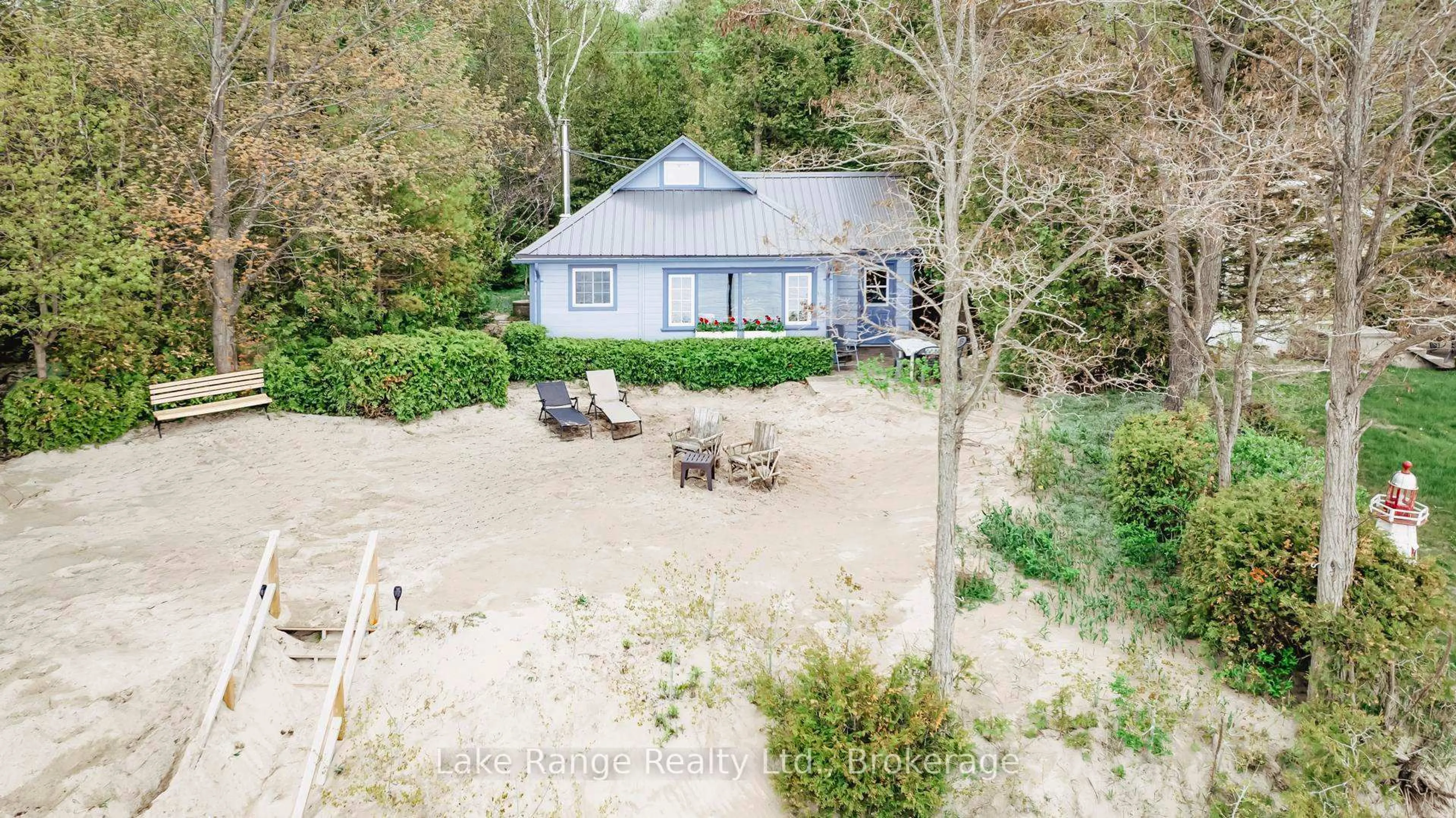 A pic from outside/outdoor area/front of a property/back of a property/a pic from drone, water/lake/river/ocean view for 133 Bruce Beach Rd, Huron-Kinloss Ontario N2Z 2X3