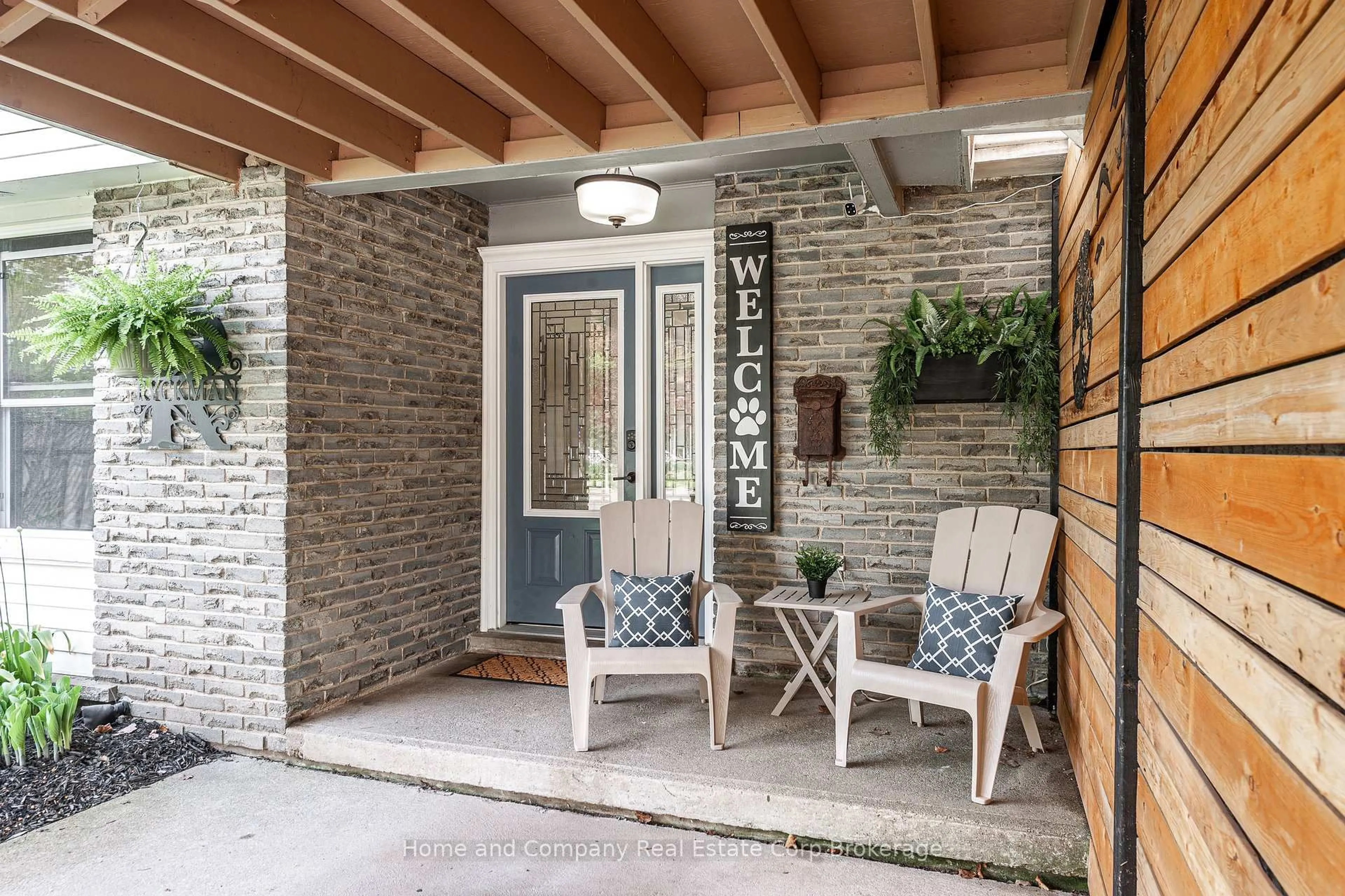 Unknown for 15 Babb Cres, Stratford Ontario N5A 7A9
