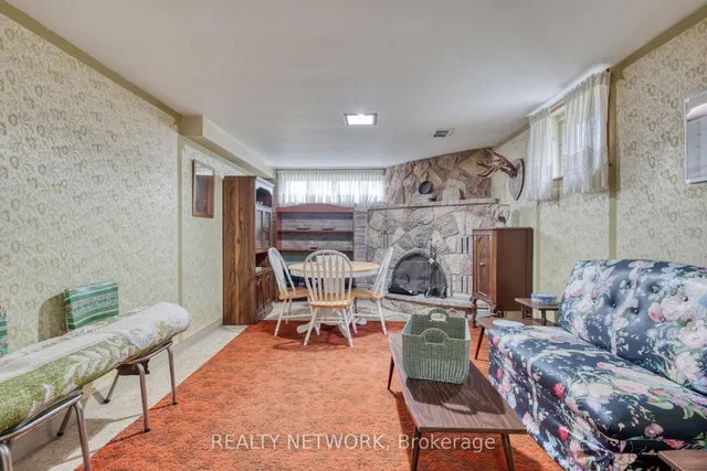 Additional property image - 71 Lilacside Dr