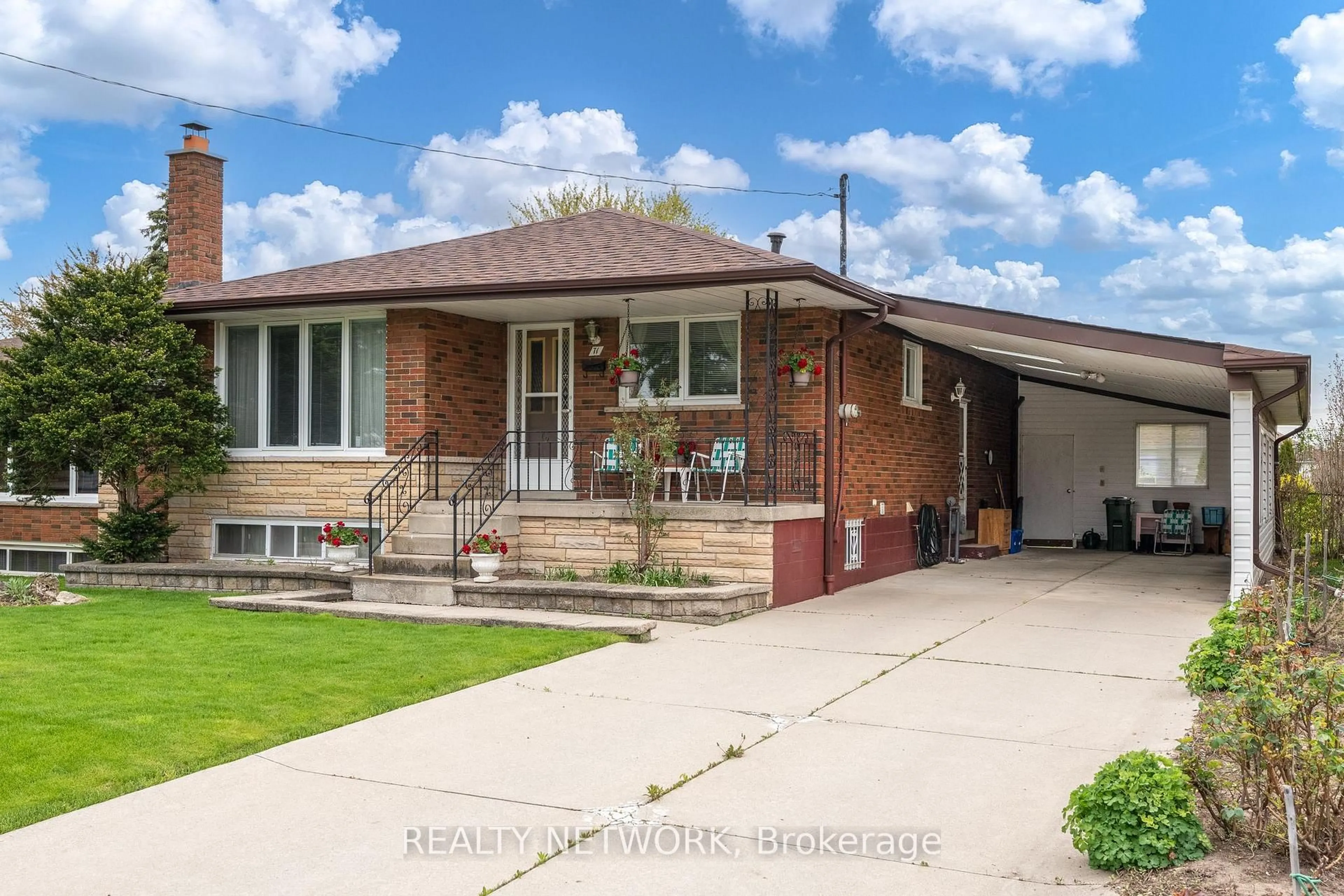 Home with brick exterior material, street for 71 Lilacside Dr, Hamilton Ontario L8V 2L5