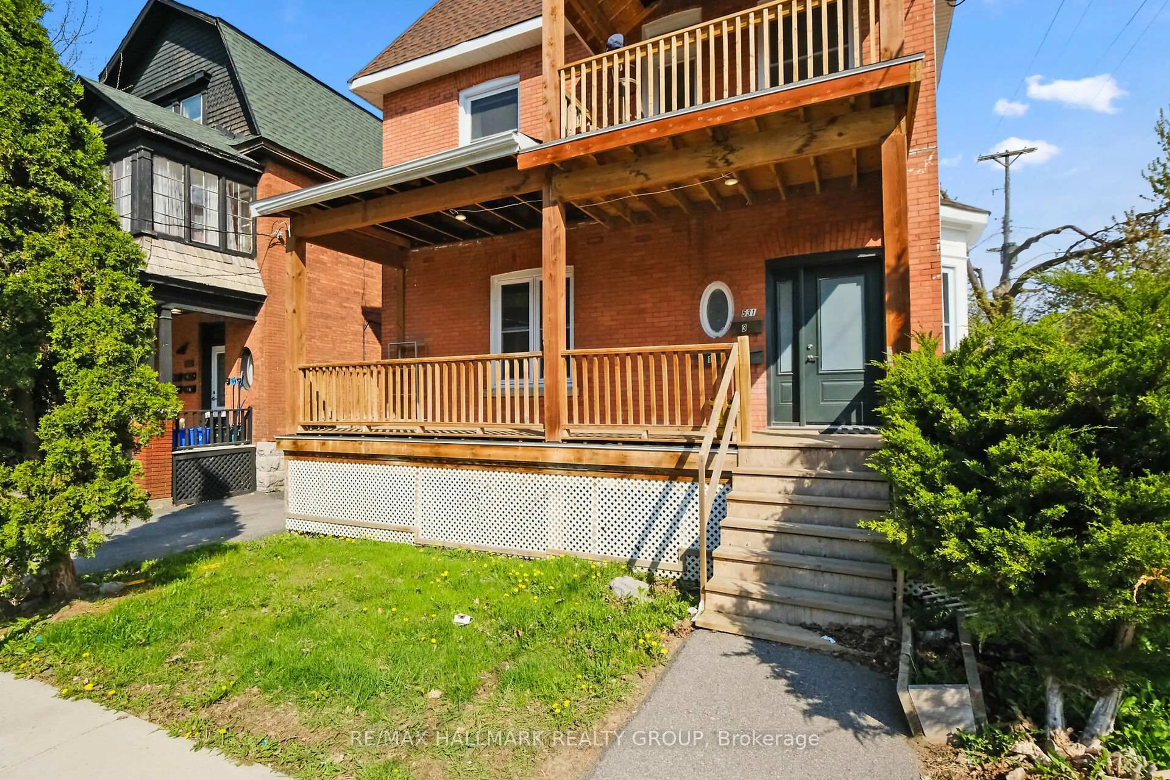 Unknown for 531 McLeod St, Ottawa Ontario K1R 5R2