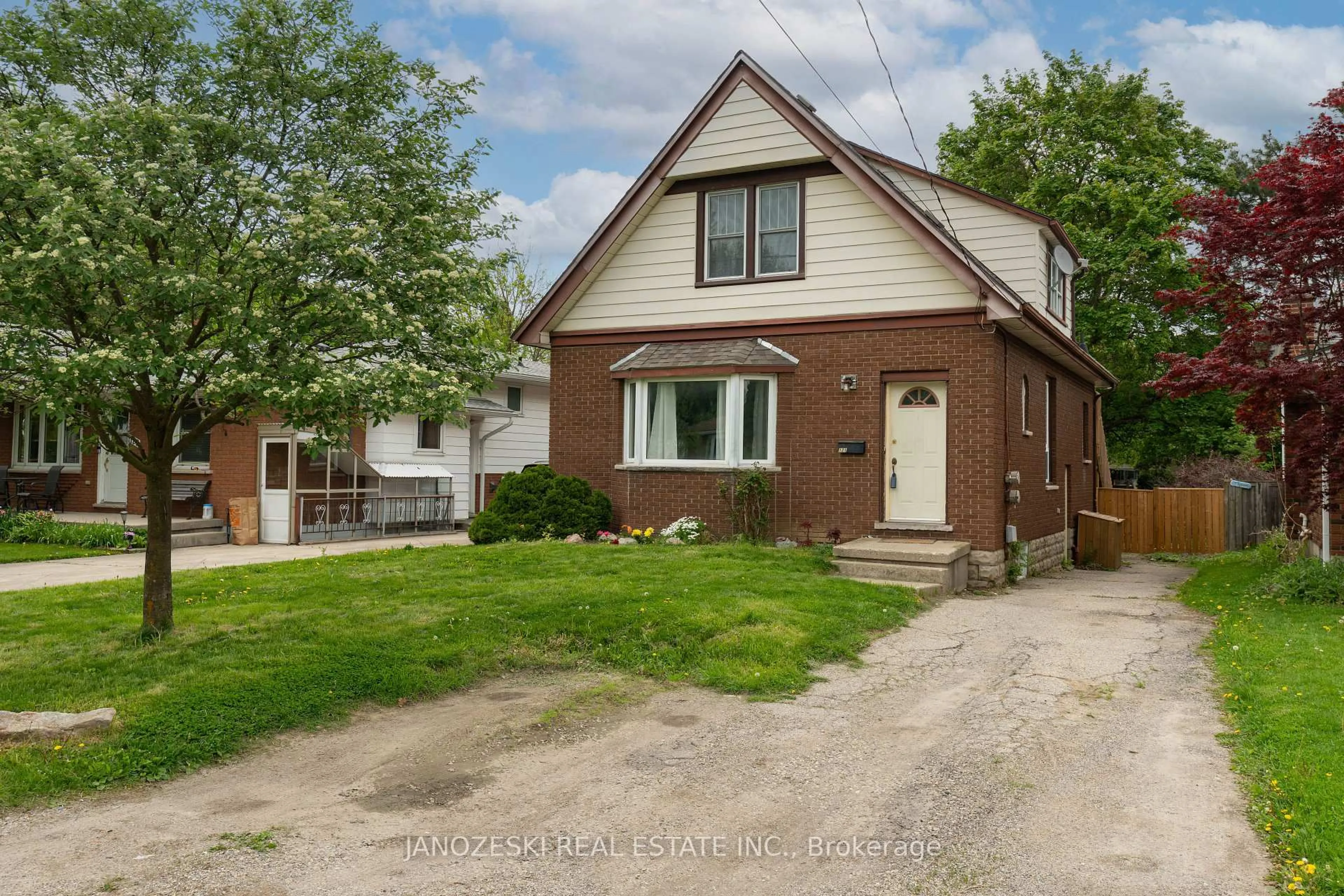 Home with brick exterior material, street for 121 Britannia Ave, London North Ontario N6H 2J4