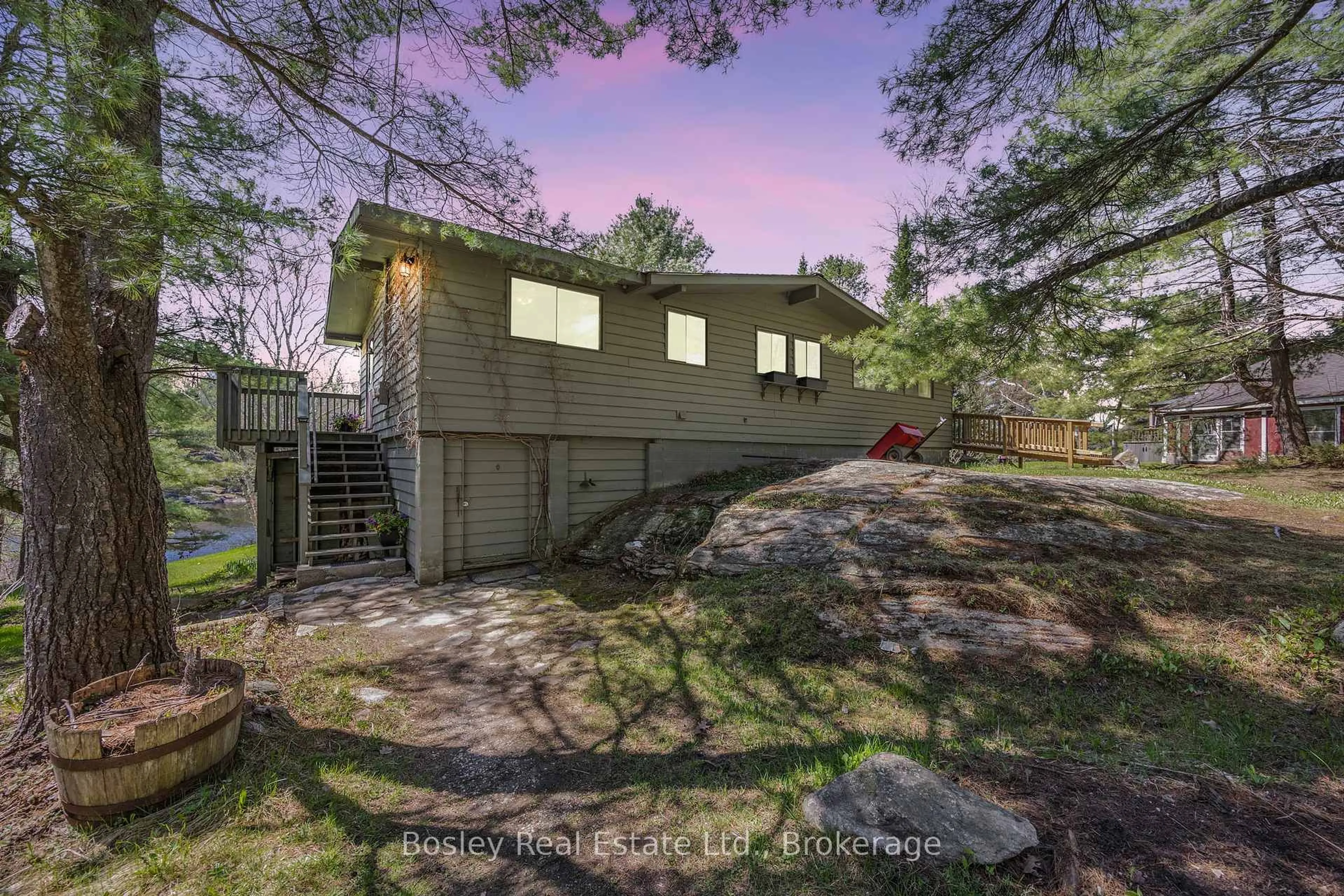 A pic from outside/outdoor area/front of a property/back of a property/a pic from drone, unknown for 22 Shebeshekong Estates Rd, Carling Ontario P0G 1G0