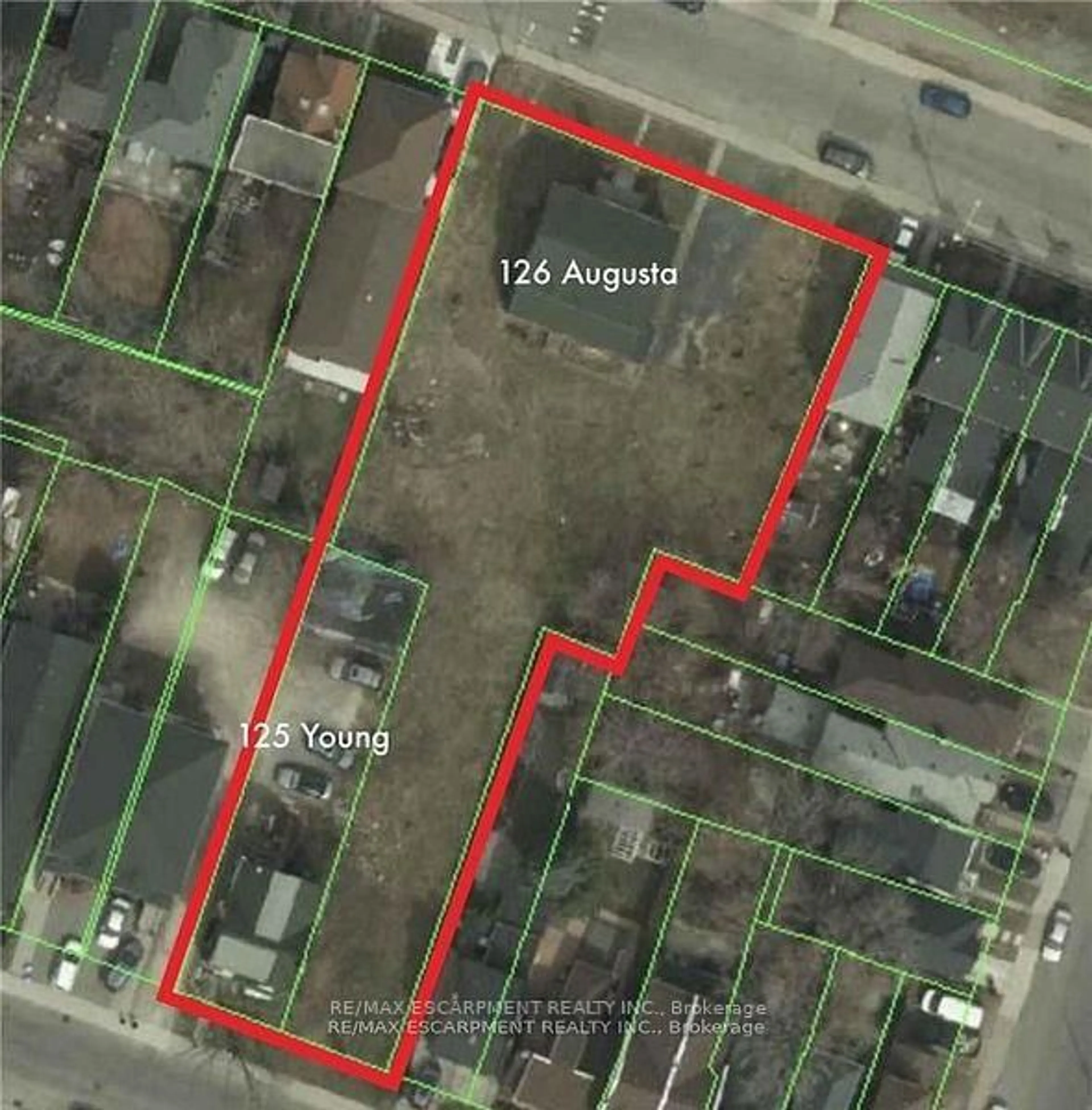 A pic from outside/outdoor area/front of a property/back of a property/a pic from drone, street for 122-126 Augusta St, Hamilton Ontario L8N 1R4