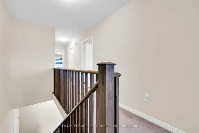 Additional property image - 12 Midhurst Hts