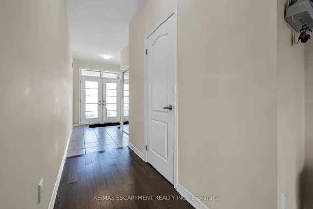 Additional property image - 12 Midhurst Hts