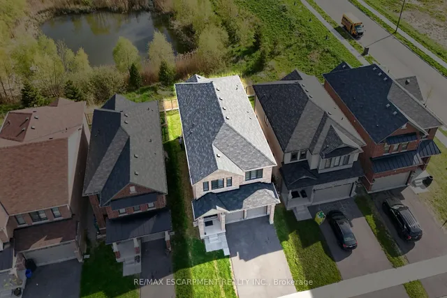Property image - 12 Midhurst Hts