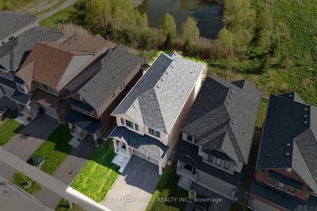 Additional property image - 12 Midhurst Hts