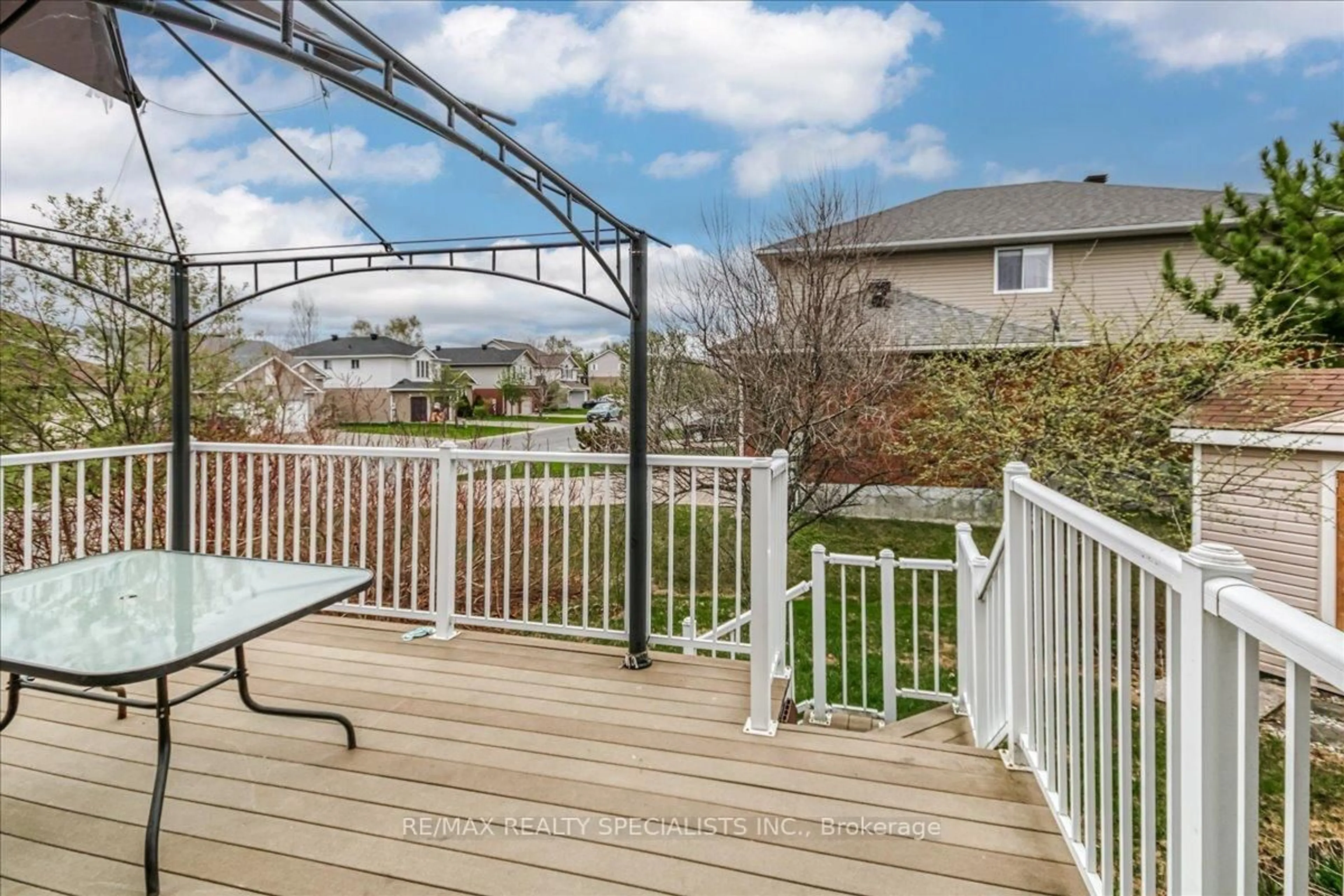 Patio, water/lake/river/ocean view for 59 Cognac Crt, Greater Sudbury Ontario P3E 6L4