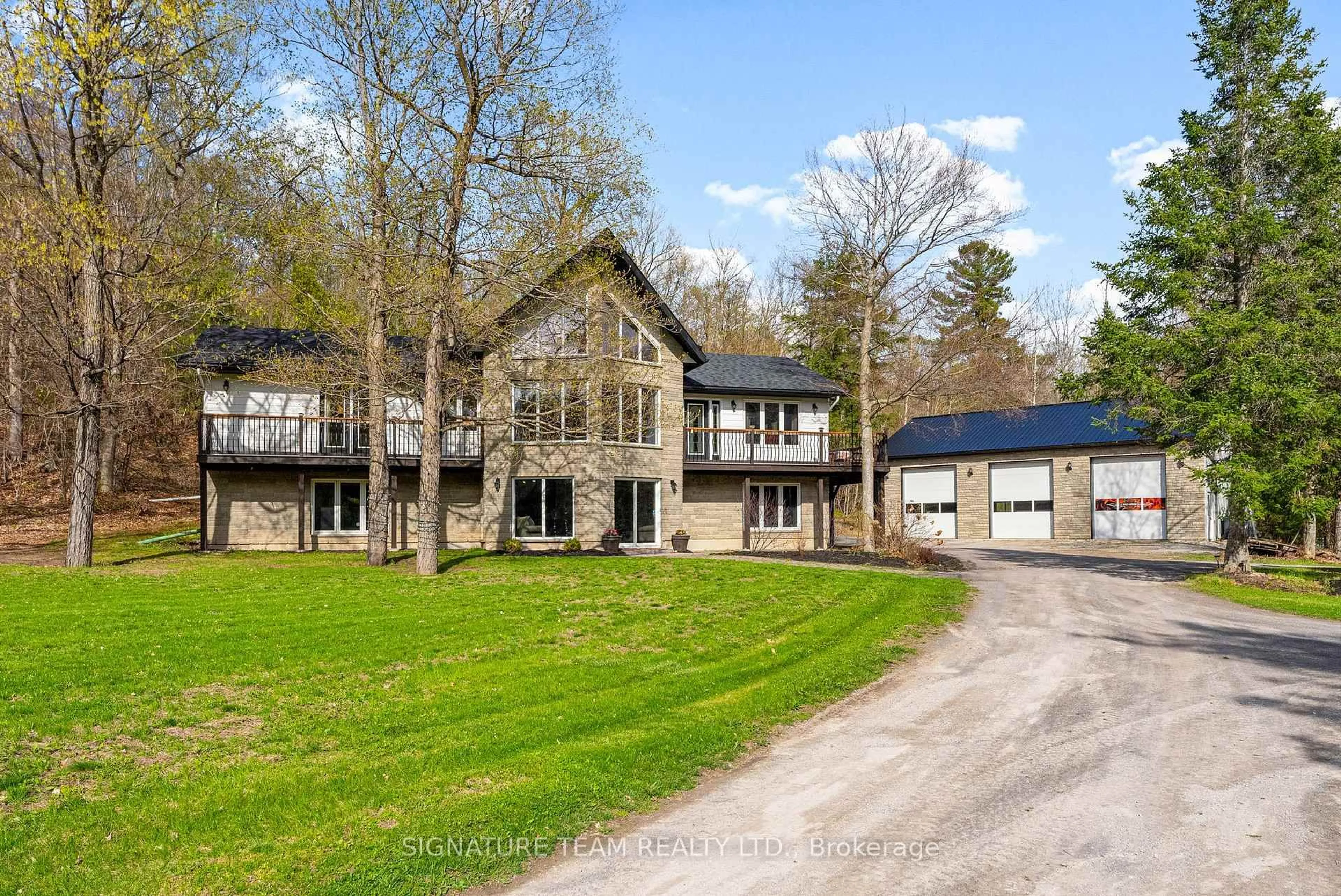 A pic from outside/outdoor area/front of a property/back of a property/a pic from drone, unknown for 314 Robertson Line, Pakenham Ontario K0A 2X0
