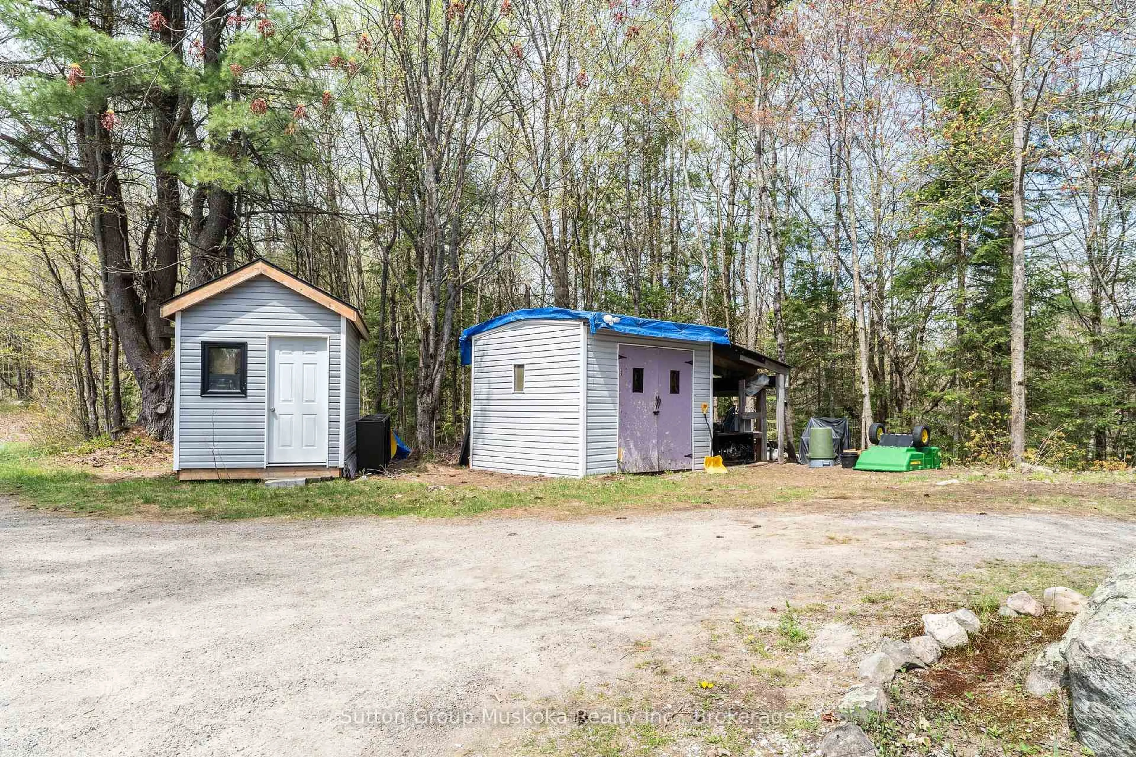 Shed for 1667 Paint Lake Rd, Lake of Bays Ontario P0A 1E0