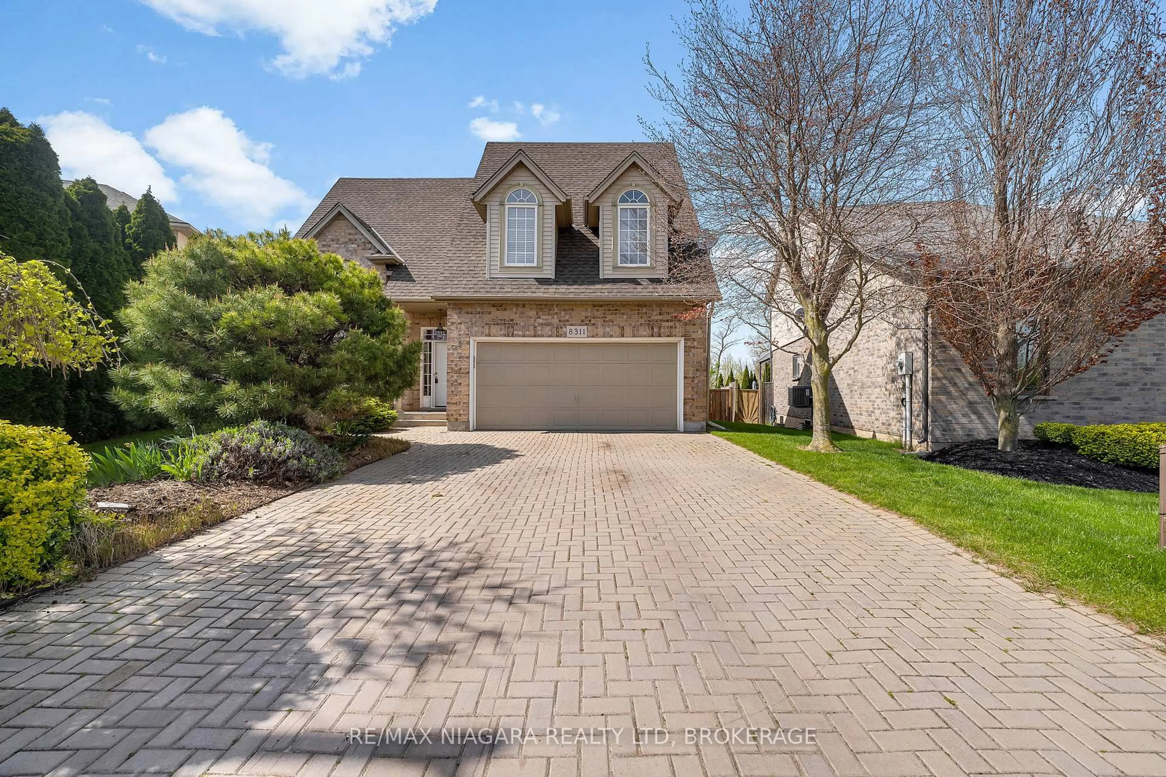 Home with brick exterior material, street for 8311 VEGTER Crt, Niagara Falls Ontario L2H 3M1