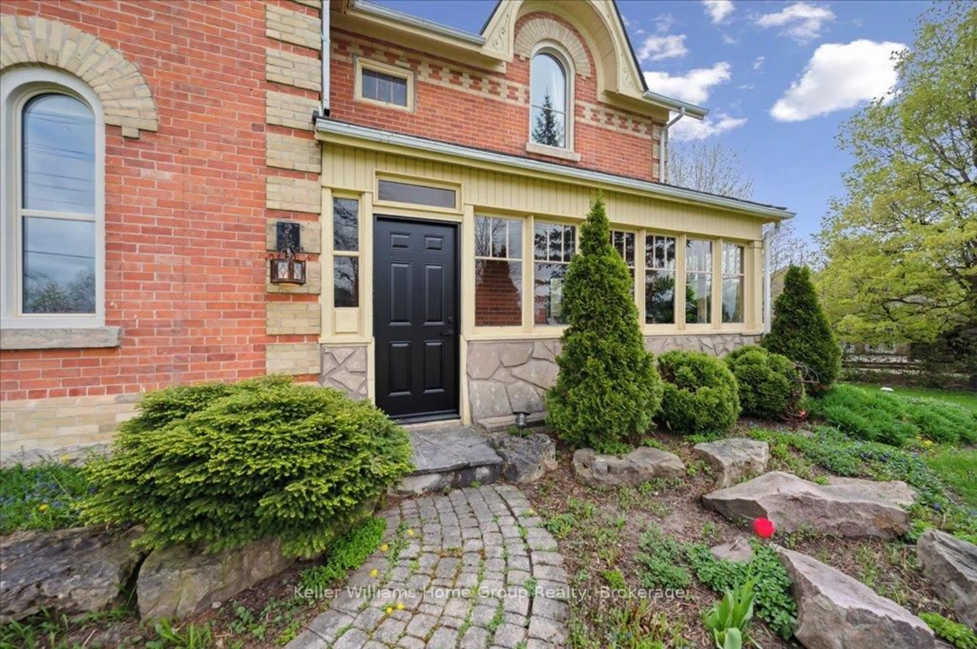 Home with brick exterior material, street for 8077 Wellington Road 19 N/A, Centre Wellington Ontario N1M 2W4