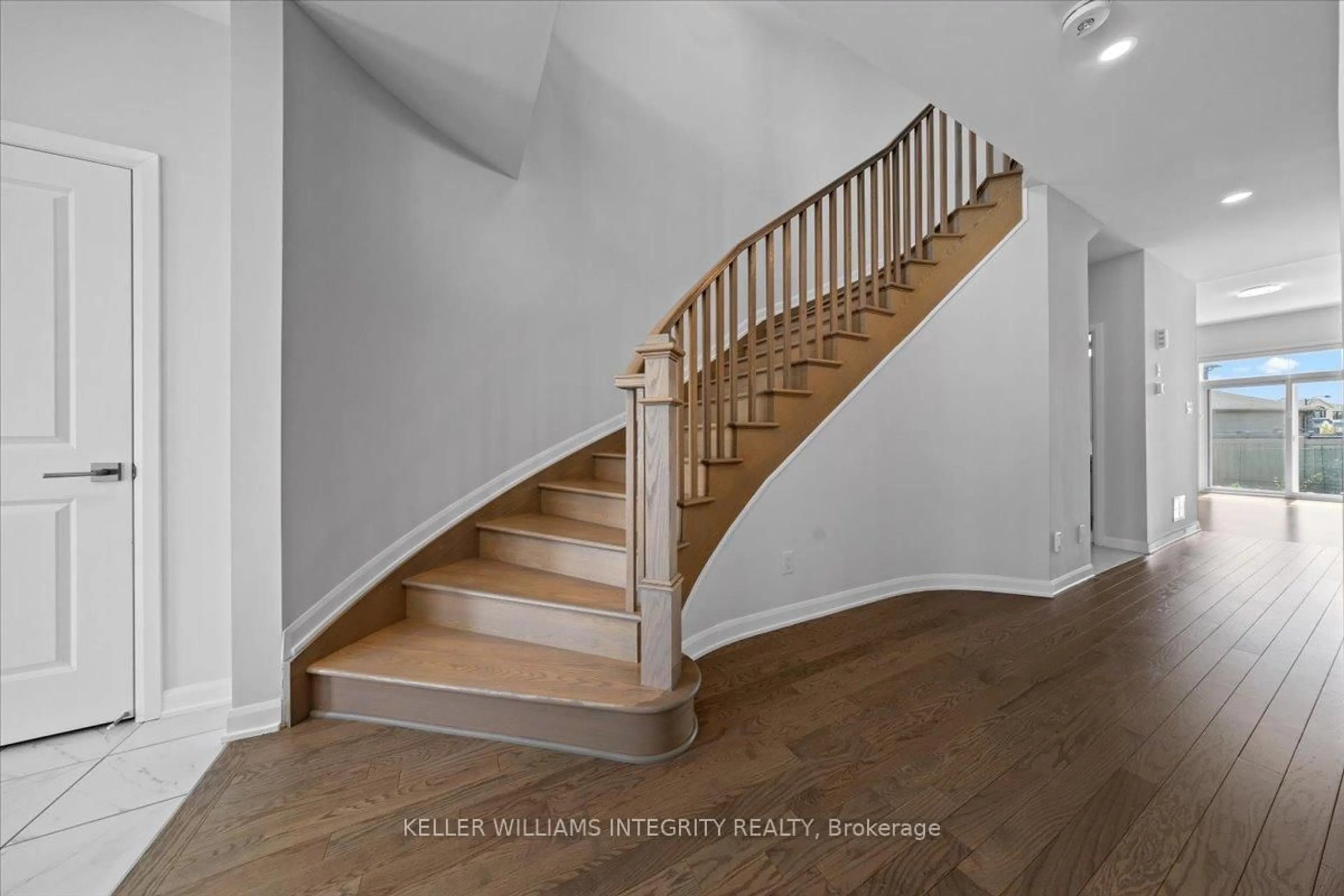 Stairs for 69 Ascari Rd, Manotick Ontario K4M 0M5