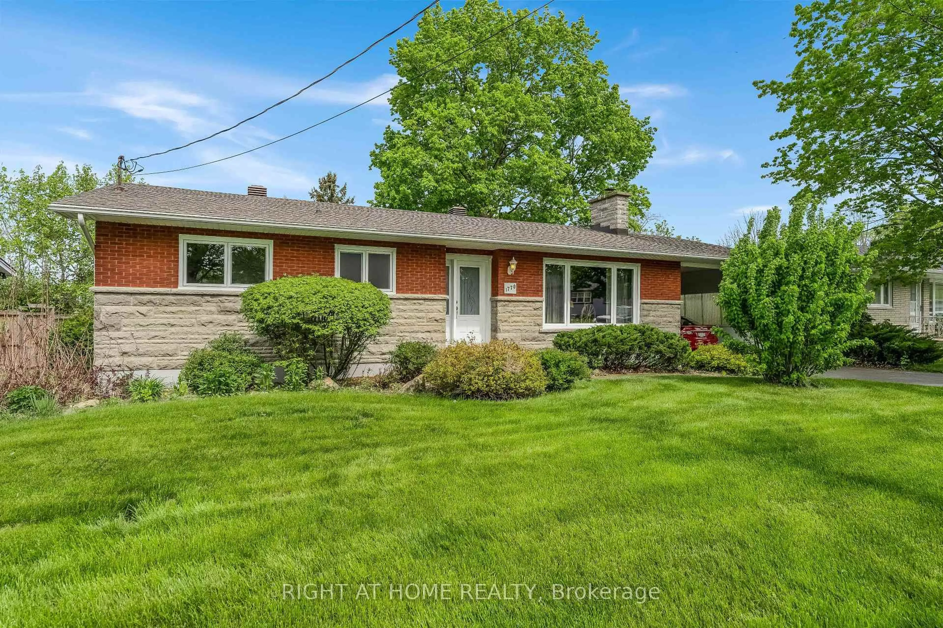 Home with brick exterior material, street for 1770 Chene St, Clarence-Rockland Ontario K4K 1L4