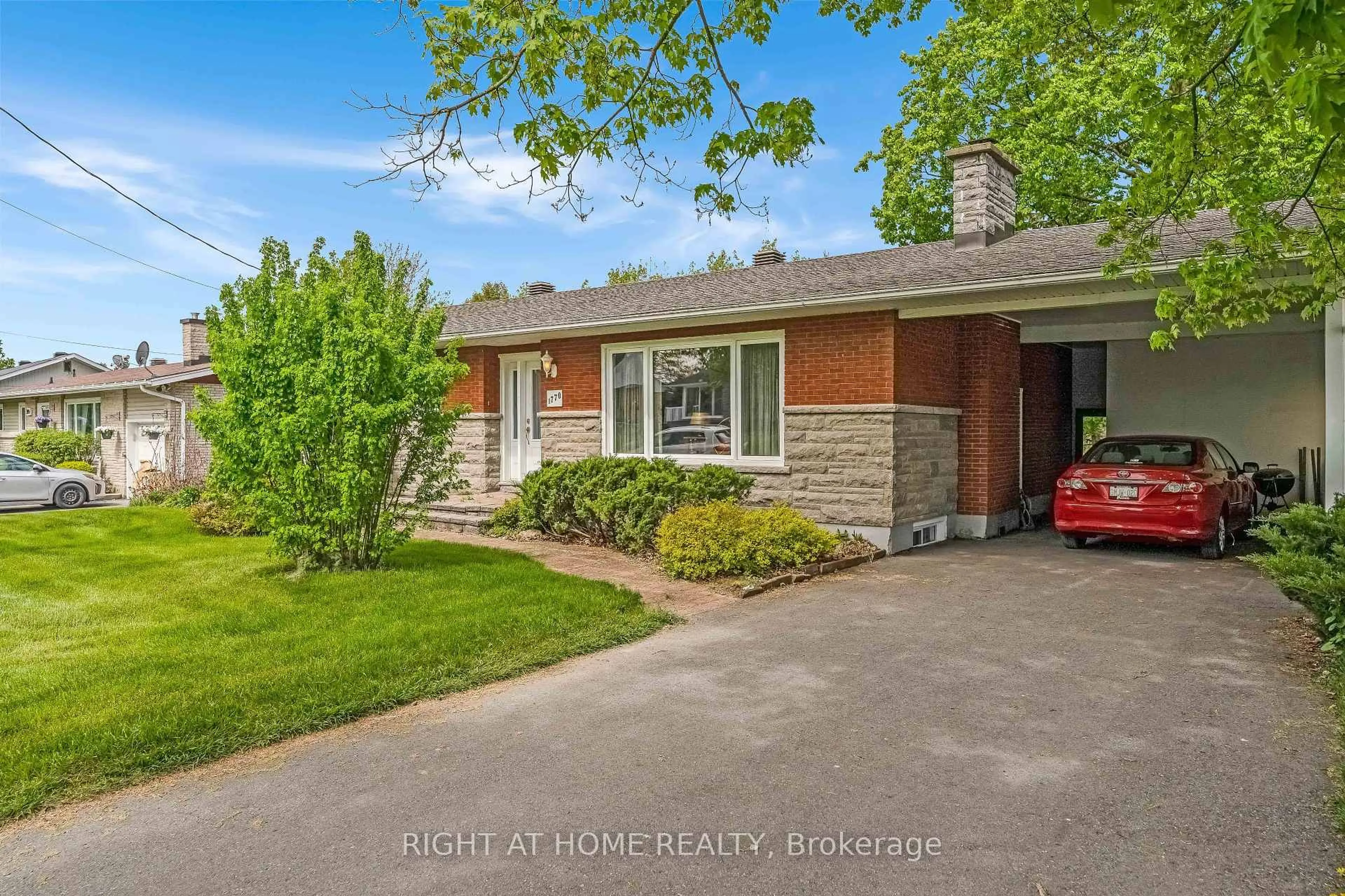 Home with brick exterior material, street for 1770 Chene St, Clarence-Rockland Ontario K4K 1L4