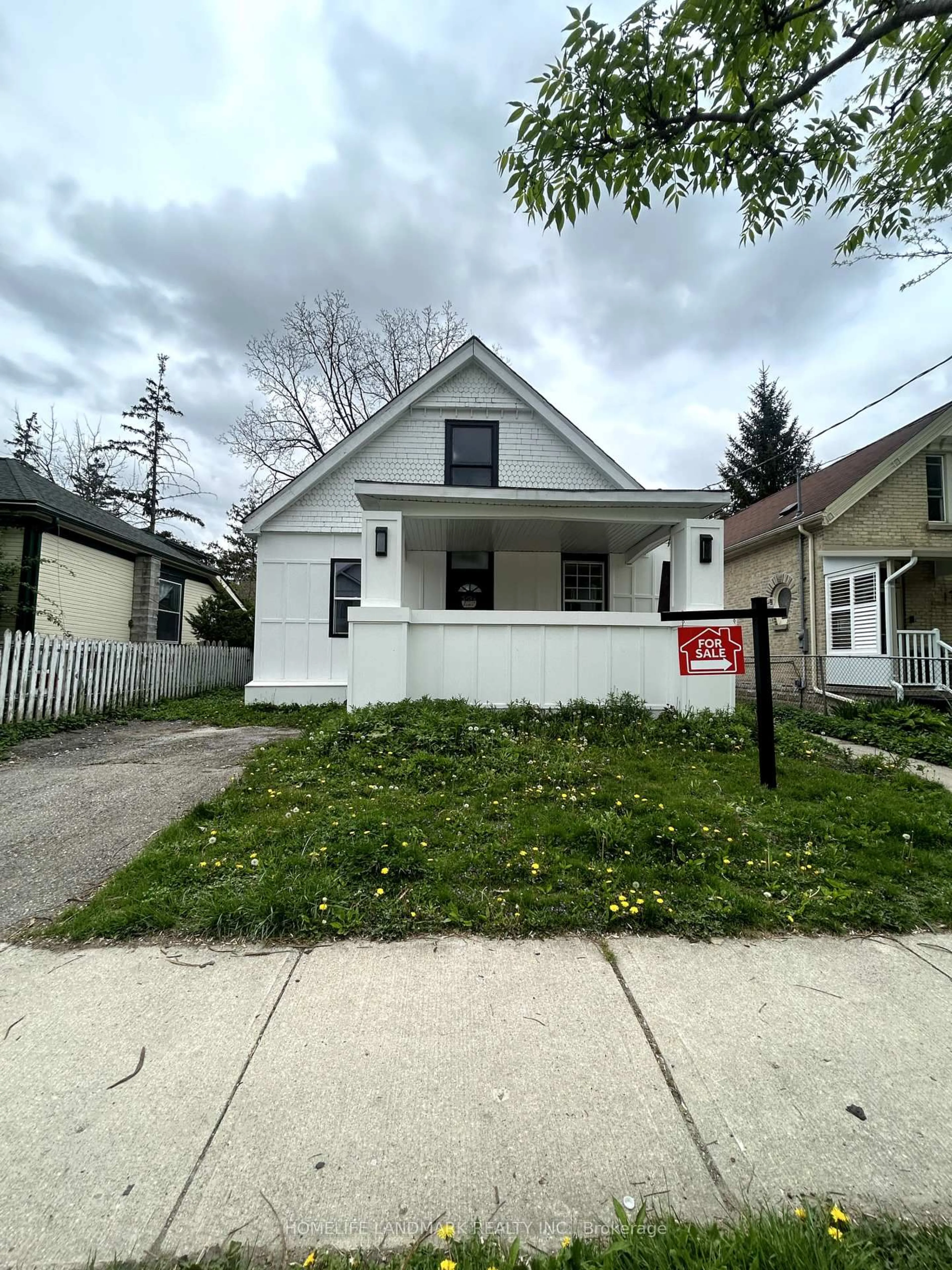 Unknown for 130 Langarth St, London South Ontario N6C 1Z5