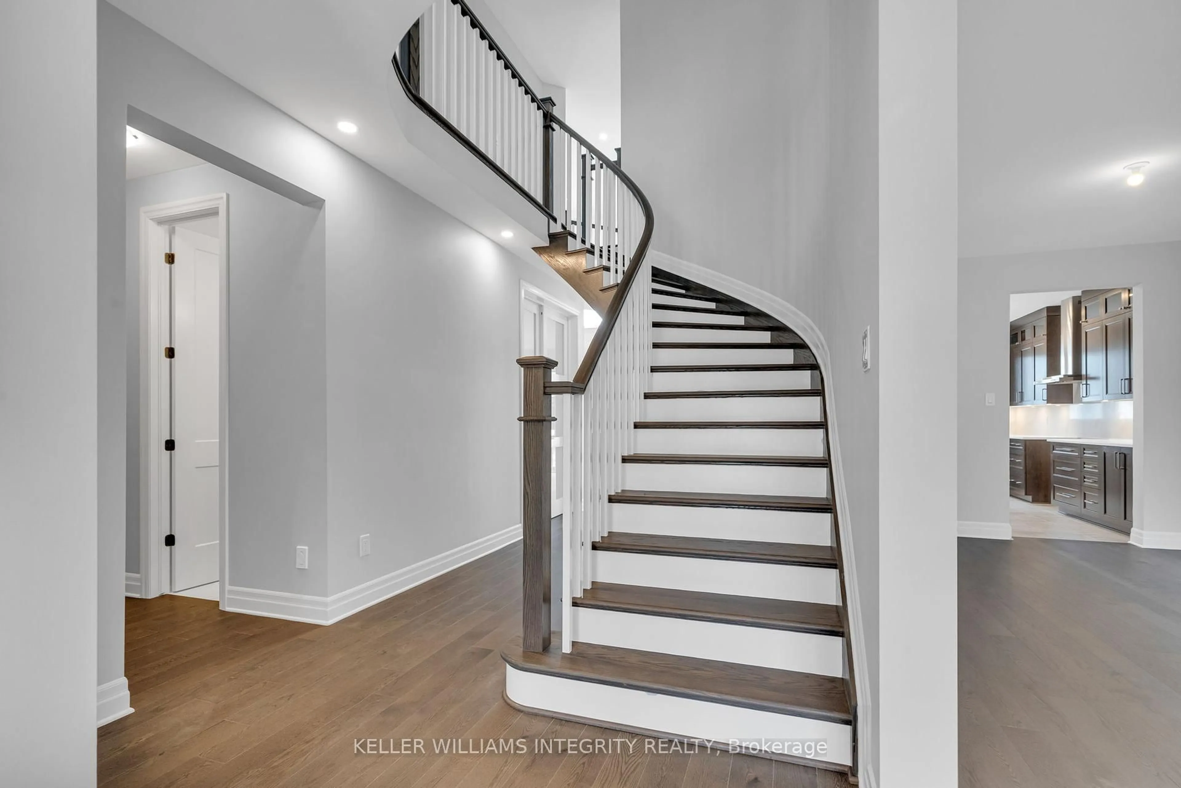 Stairs for 429 Turmeric Crt, Ottawa Ontario K2S 2X8