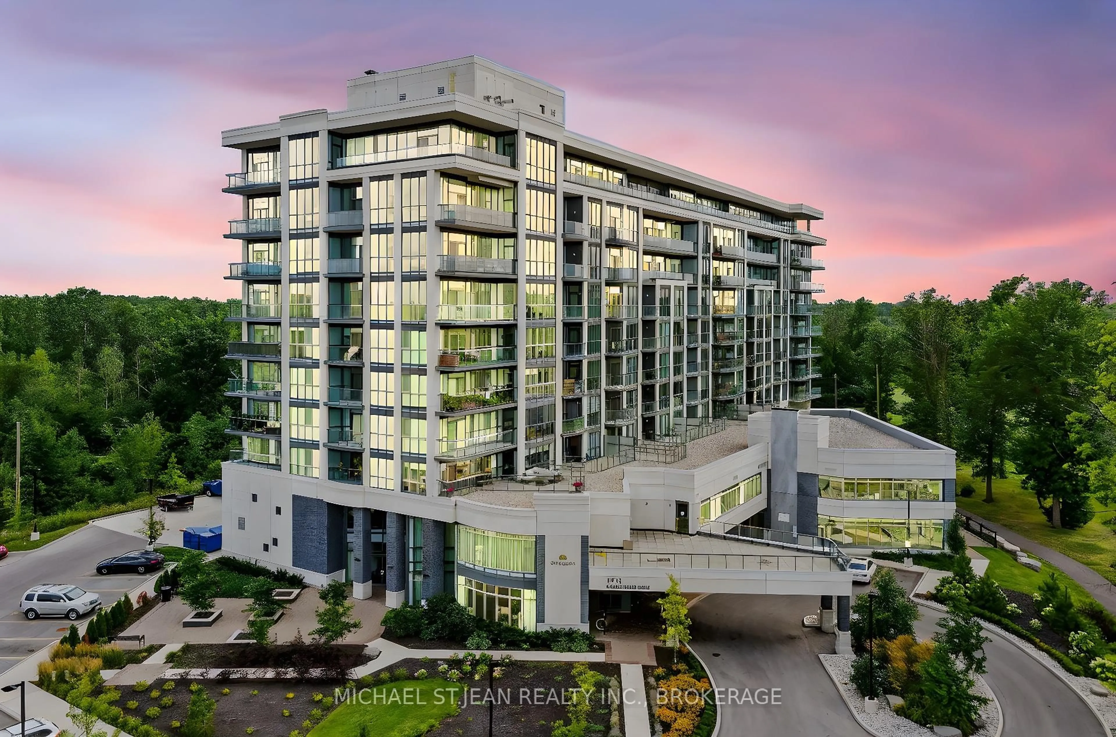 A pic from outside/outdoor area/front of a property/back of a property/a pic from drone, building for 7711 Green Vista Gate #605, Niagara Falls Ontario L2G 0Y9