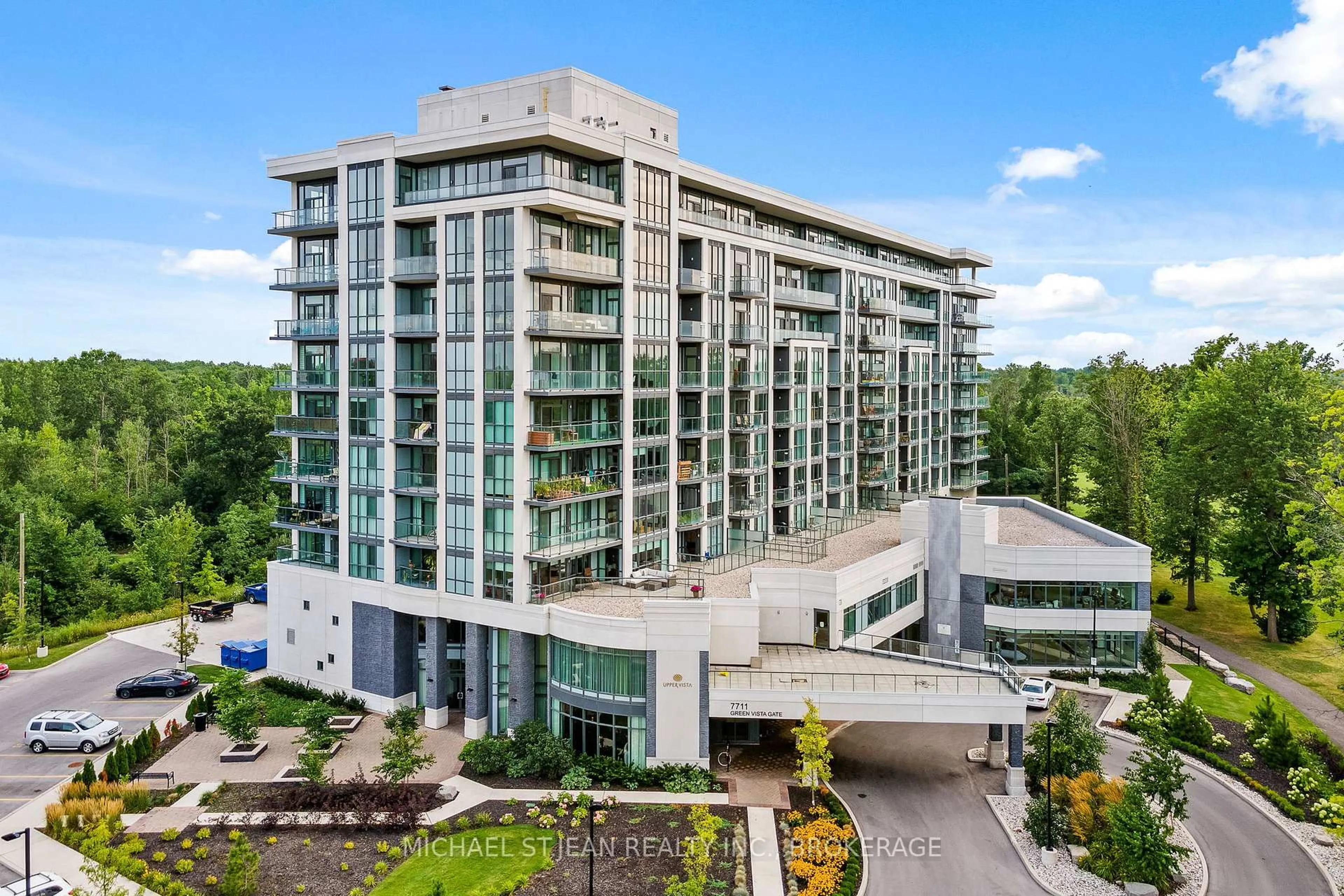 A pic from outside/outdoor area/front of a property/back of a property/a pic from drone, unknown for 7711 Green Vista Gate #605, Niagara Falls Ontario L2G 0Y9