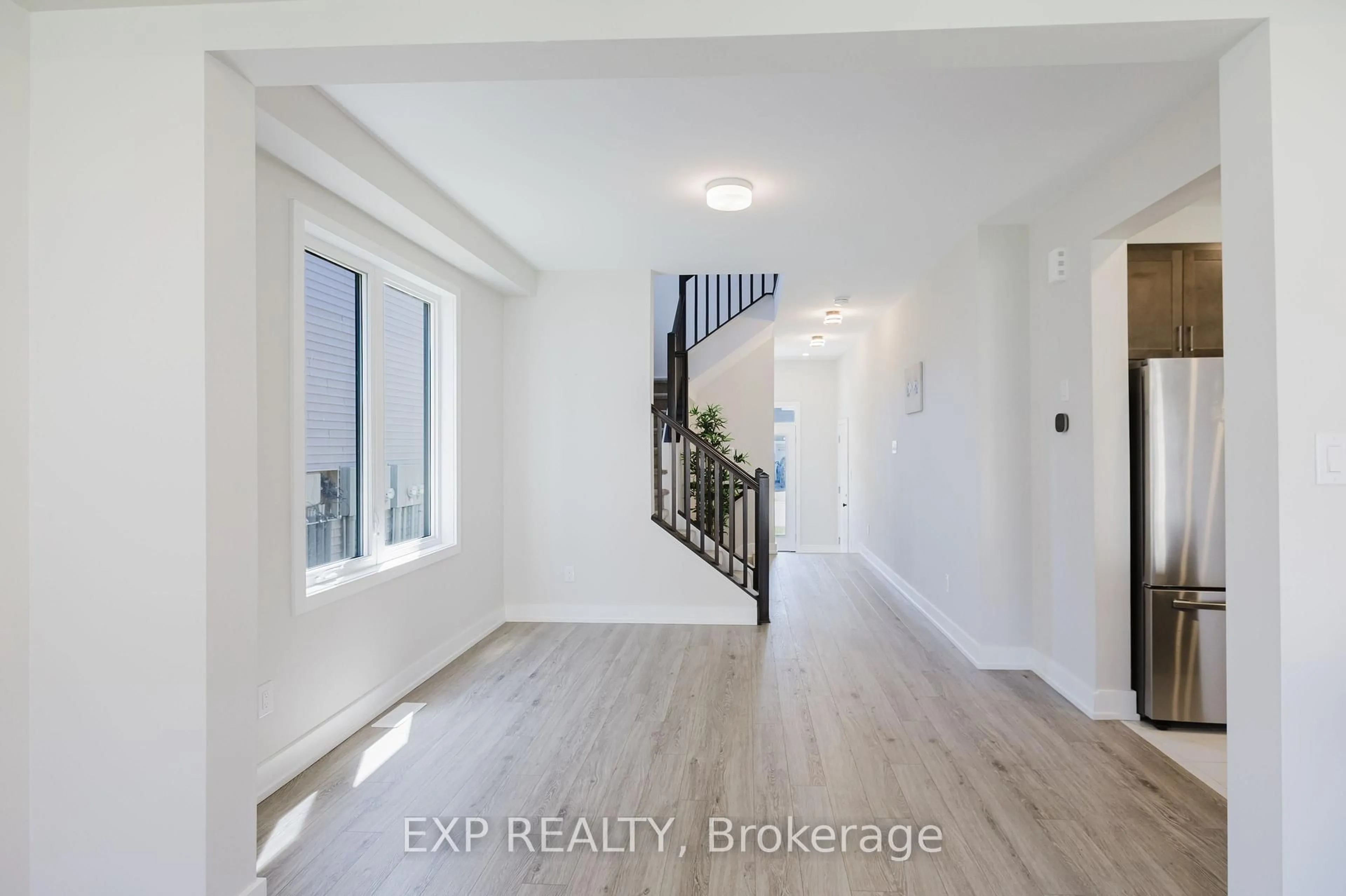Indoor entryway for 288 Billrian Cres, Stittsville Ontario K2S 3A4