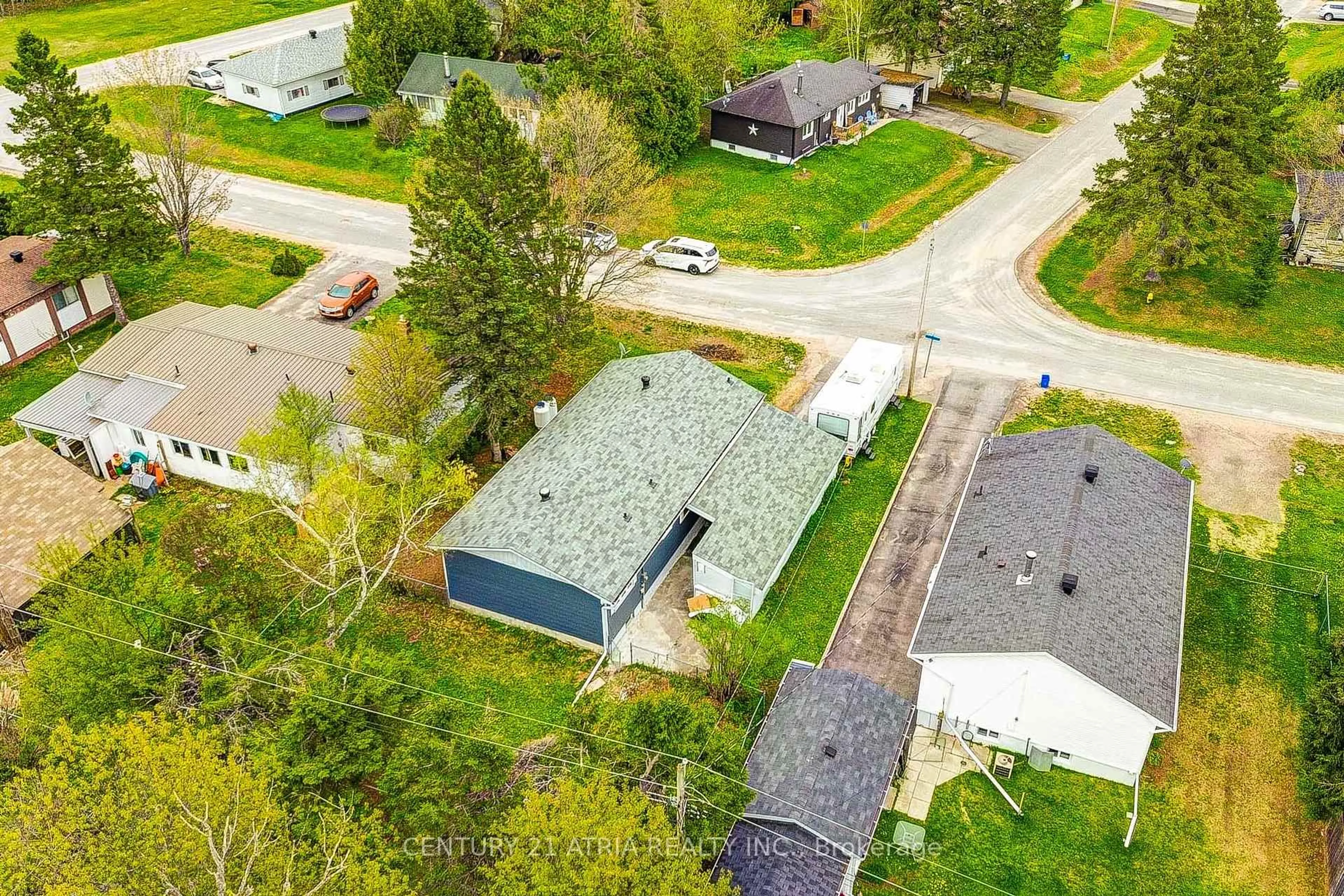 A pic from outside/outdoor area/front of a property/back of a property/a pic from drone, street for 36 Great Oak St, Highlands East Ontario K0L 1M0