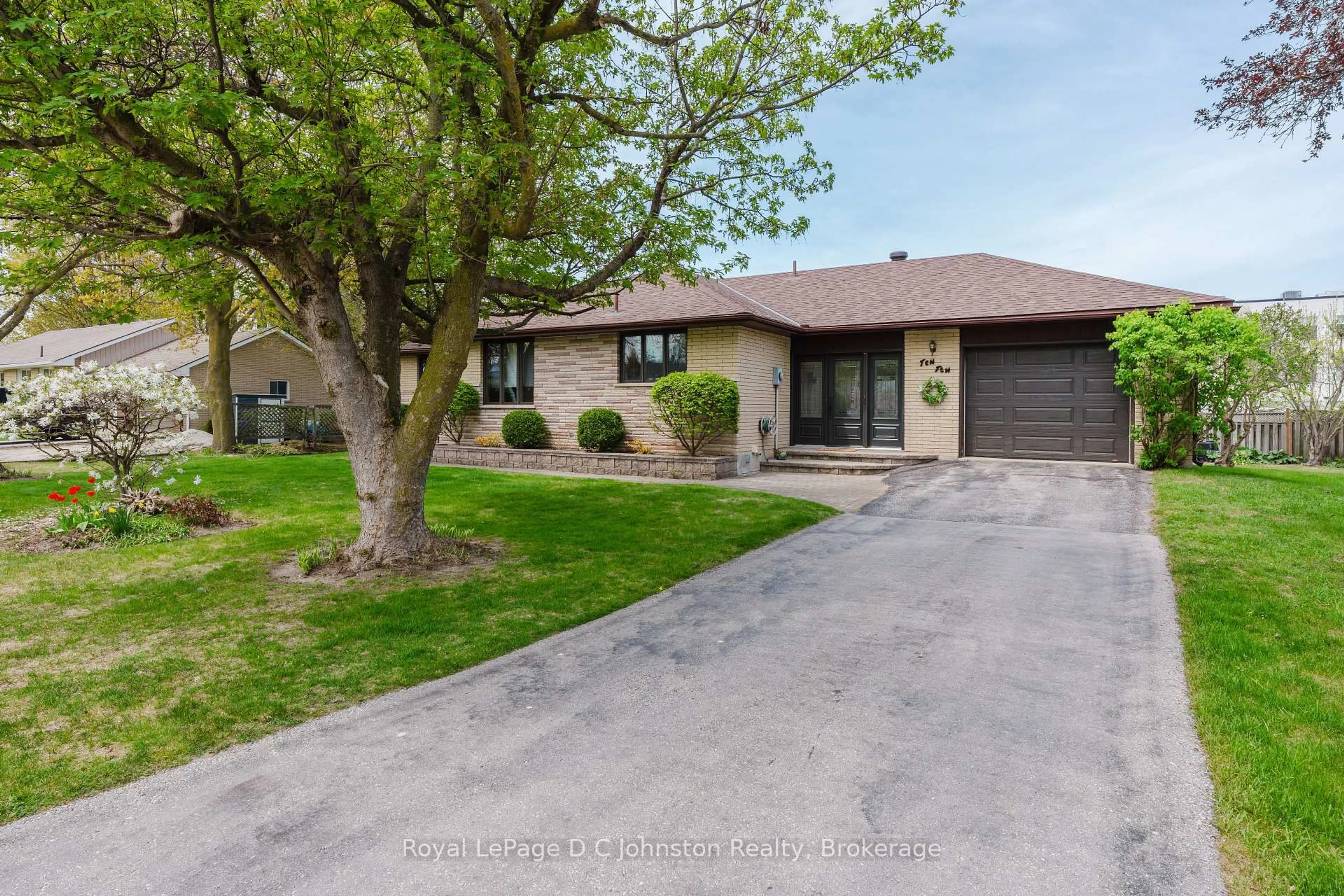 Unknown for 1010 Bricker St, Saugeen Shores Ontario N0H 2C3